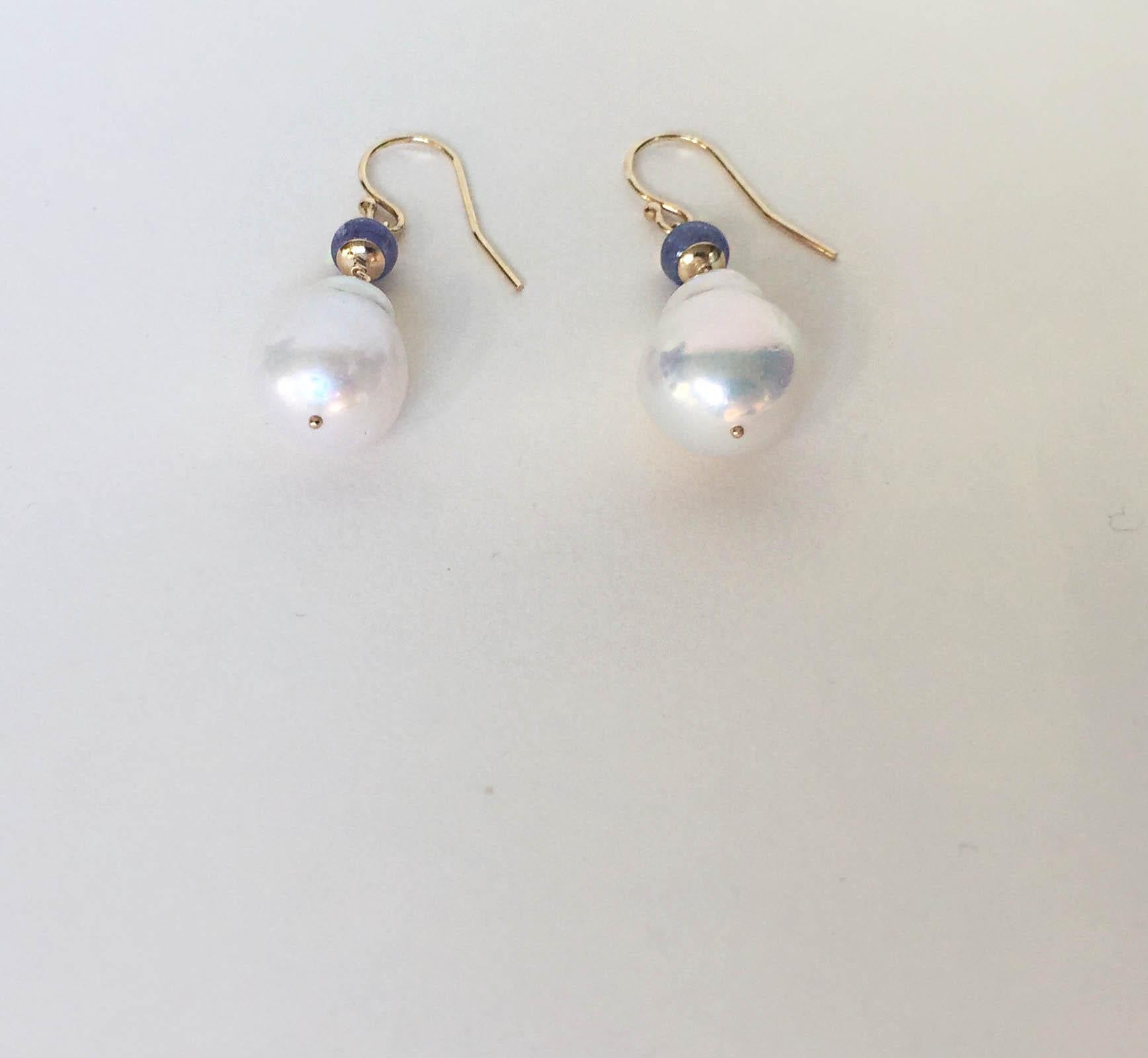 Baroque White Pearl and Tanzanite Earrings with 14 Karat Gold Hook and Wiring In New Condition In Los Angeles, CA