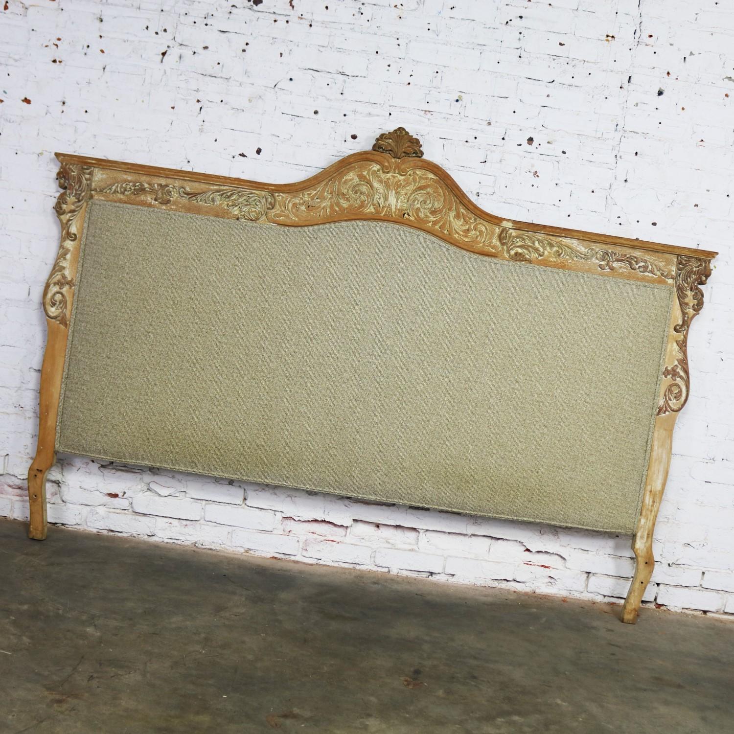 Baroque Whitewashed and Upholstered Headboard King Size with Carved Lion Heads 11
