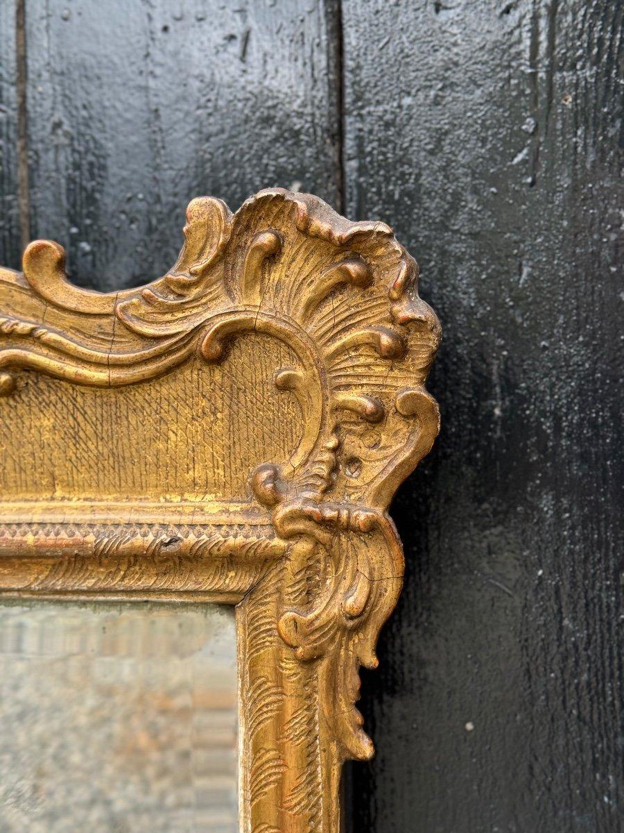 Louis XIV Miroir baroque sculpté, clouté et doré, Vienne vers 1700 en vente