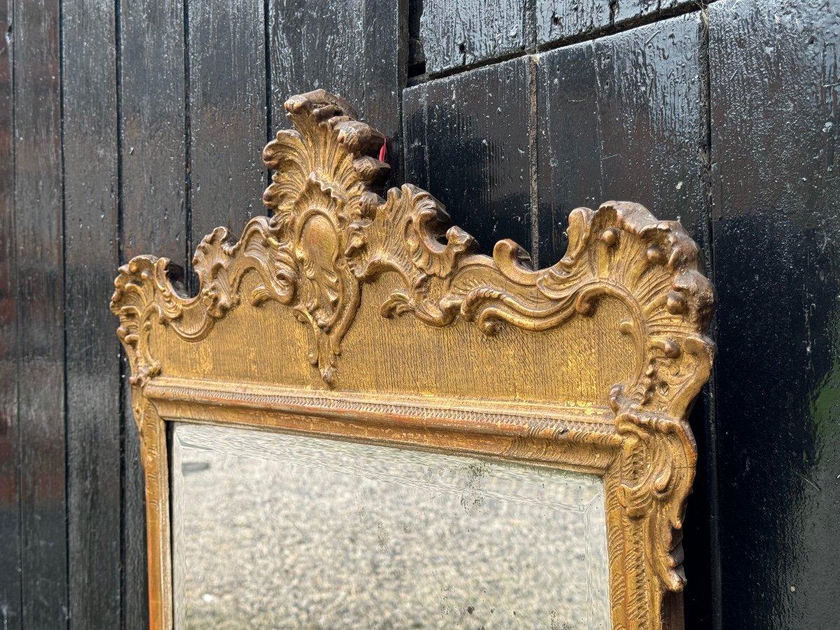 Miroir baroque sculpté, clouté et doré, Vienne vers 1700 en vente 3