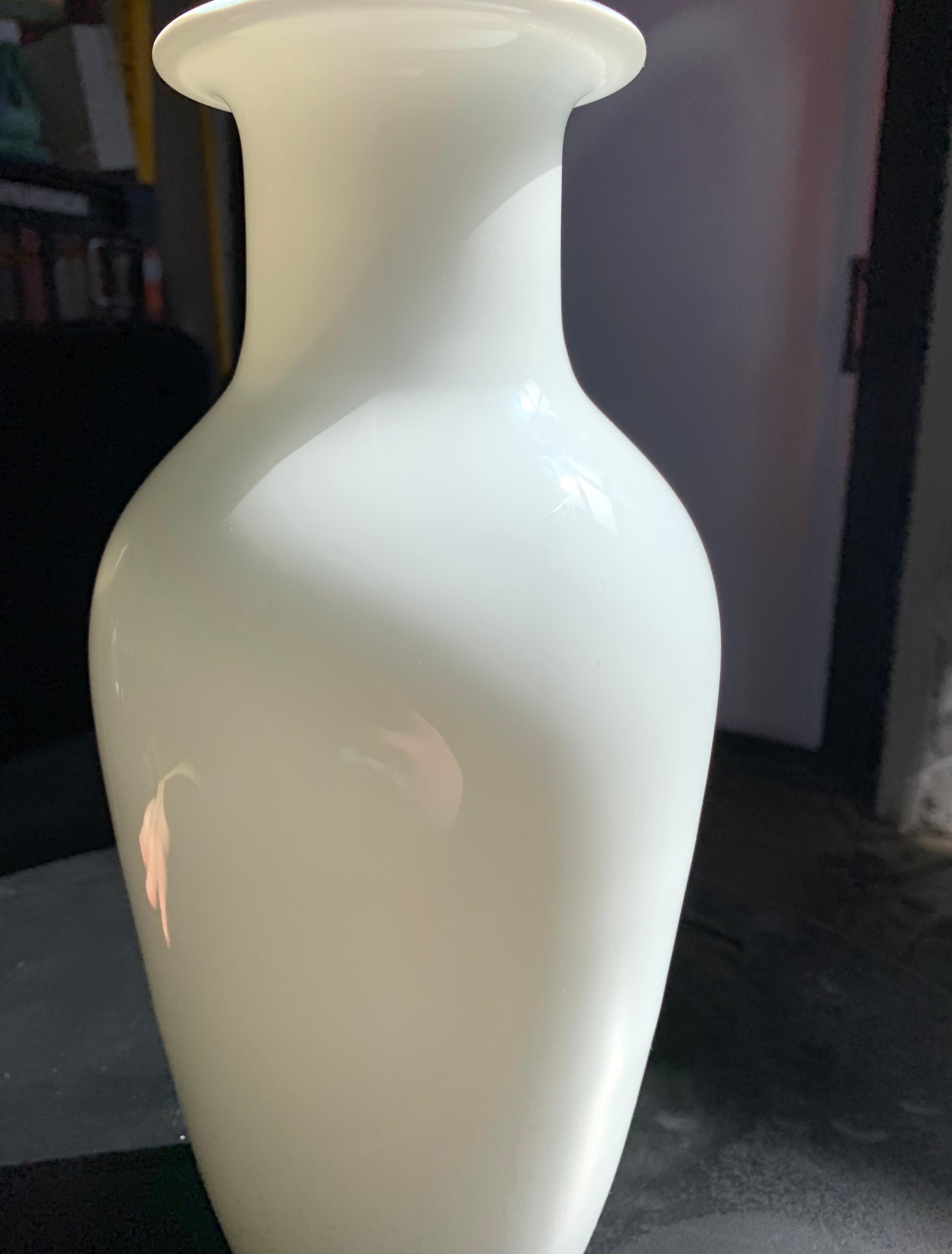 Barovier y Toso Jarrón de cristal artístico blanco nieve de Murano de mediados de siglo, Firmado, Años 50 2