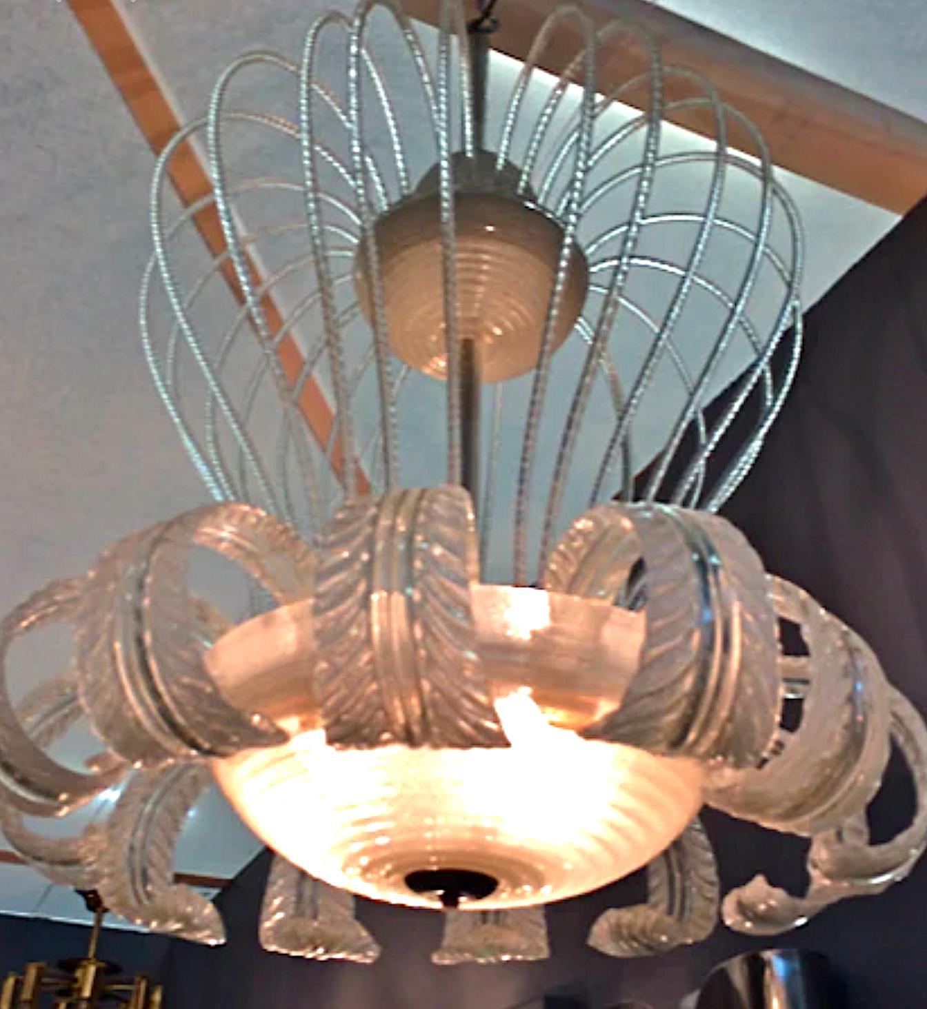 Mid-20th Century Barovier and Toso Fountain Chandelier