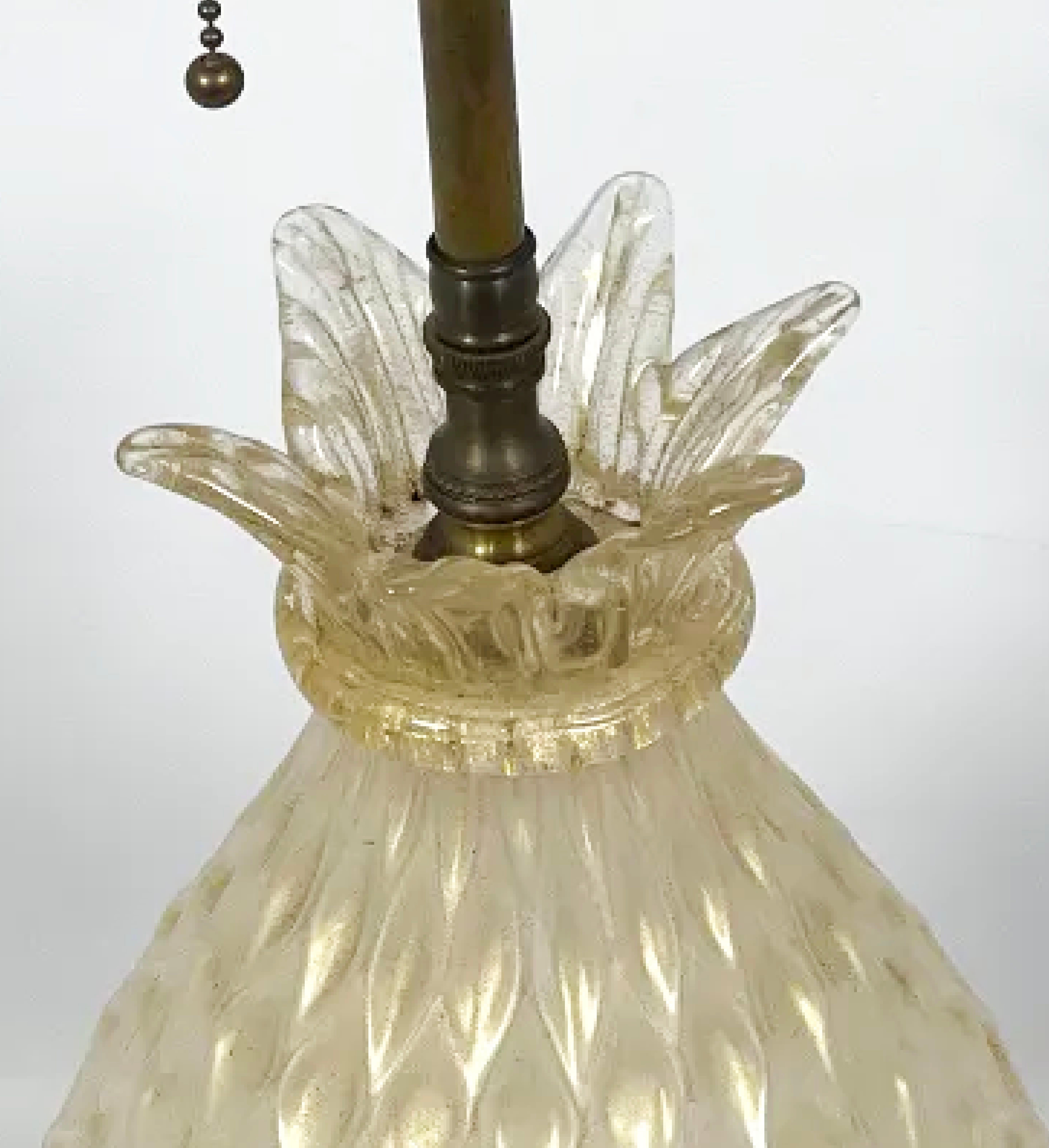 Italian Barovier and Toso Murano Art Glass Pineapple Table Lamp, Labelled, 1940s