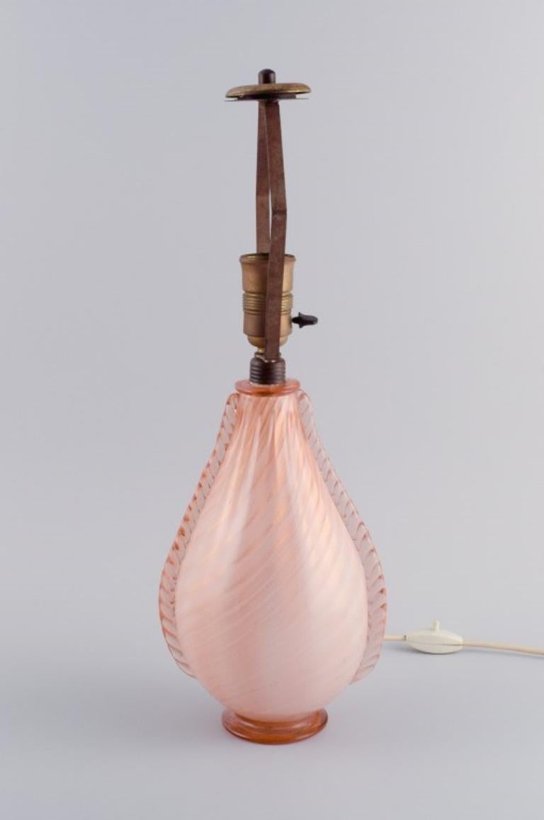 Italian Barovier and Toso, Murano, Large Table Lamp in Pink Hand Blown Art Glass For Sale
