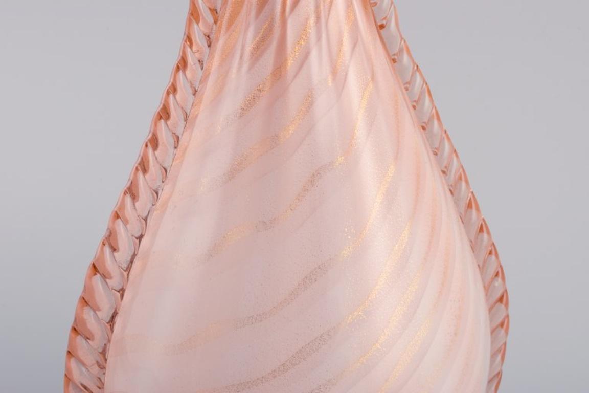 Mid-20th Century Barovier and Toso, Murano, Large Table Lamp in Pink Hand Blown Art Glass For Sale