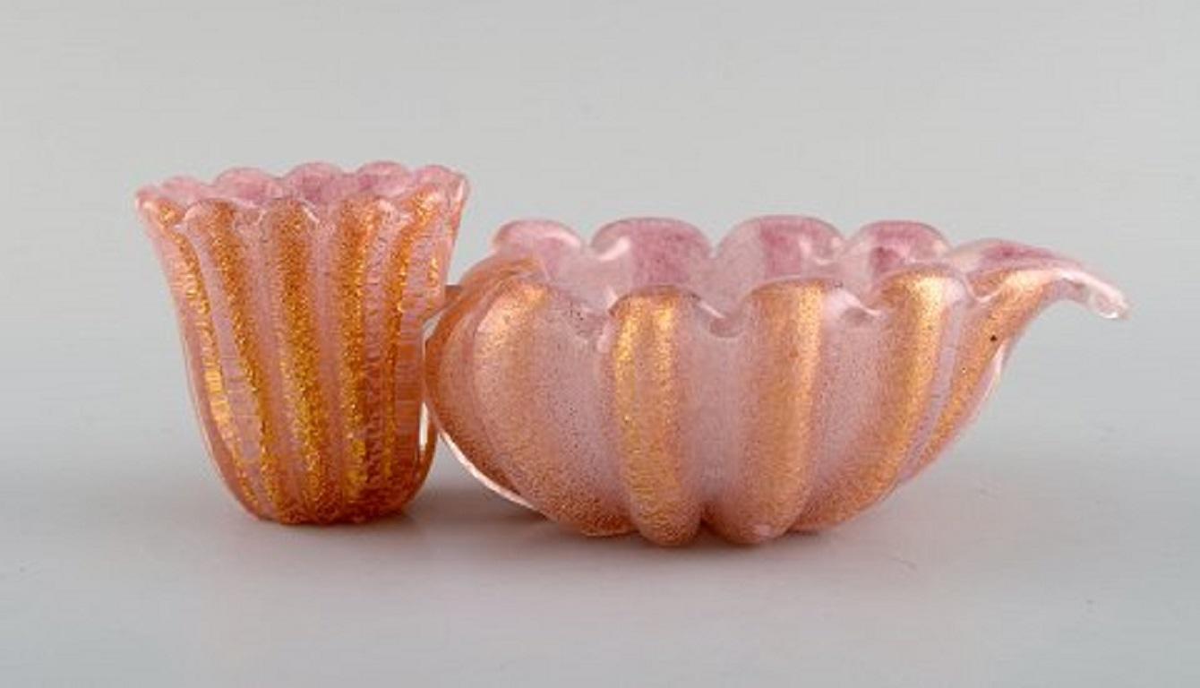 Barovier and Toso, Venice, a Pair of Organically Shaped Bowls in Pink Art Glass In Excellent Condition For Sale In Copenhagen, DK