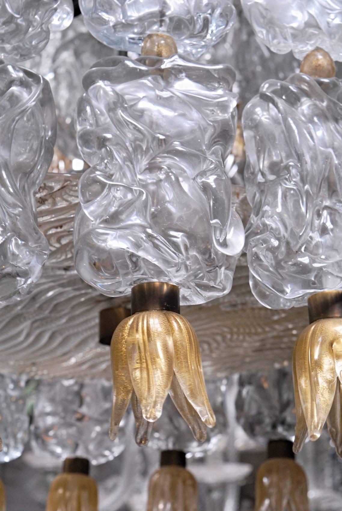 Barovier and Toso, Glass Blocks with Gold Rosettes Chandelier, 1940 Hotel Gallia 9