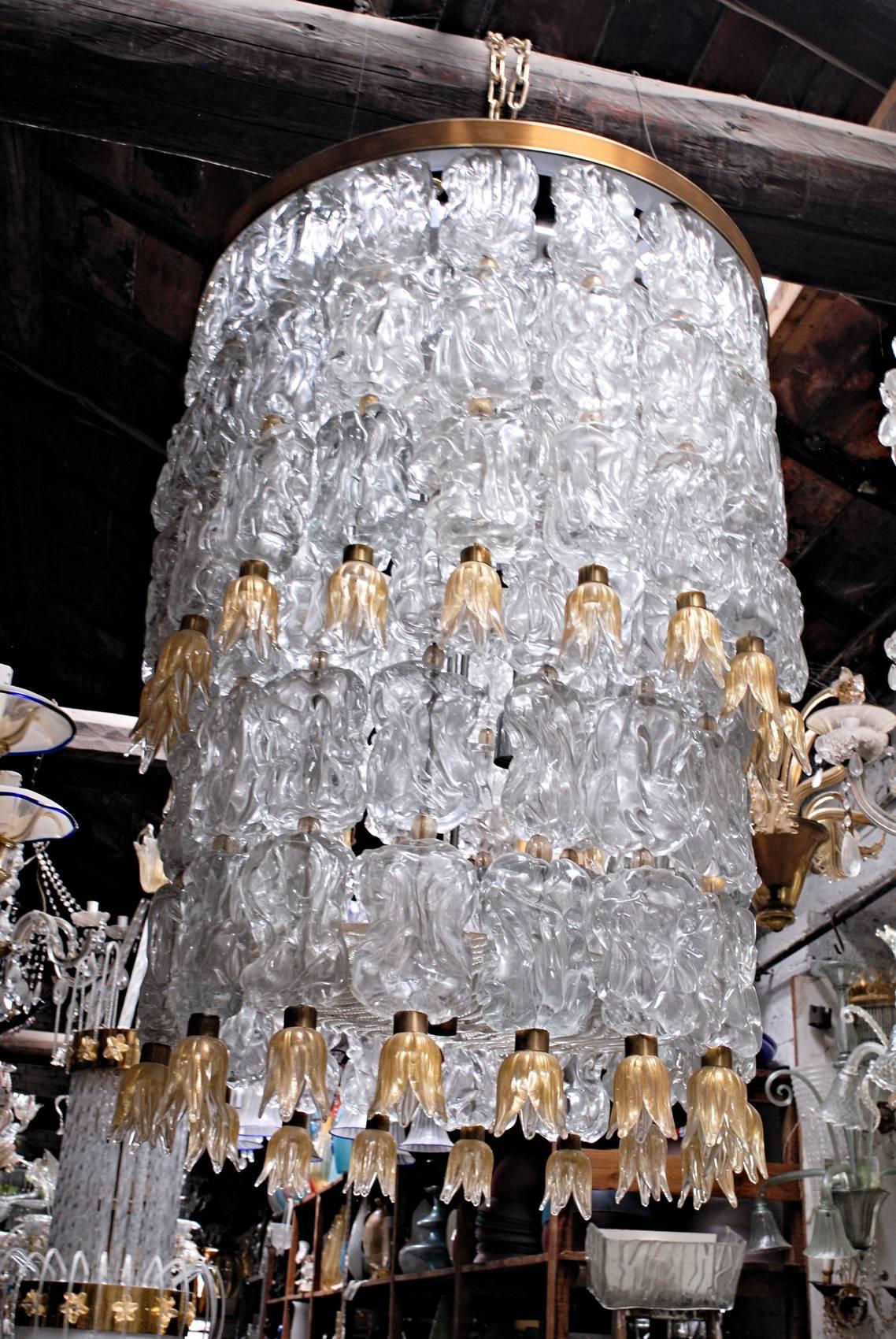 Barovier and Toso, Glass Blocks with Gold Rosettes Chandelier, 1940 Hotel Gallia 10