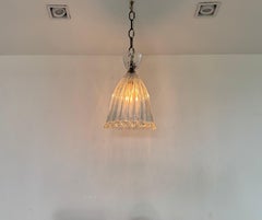 Barovier bell pendant light. Circa 1950, Murano Italy in Clear and Gold Glass.