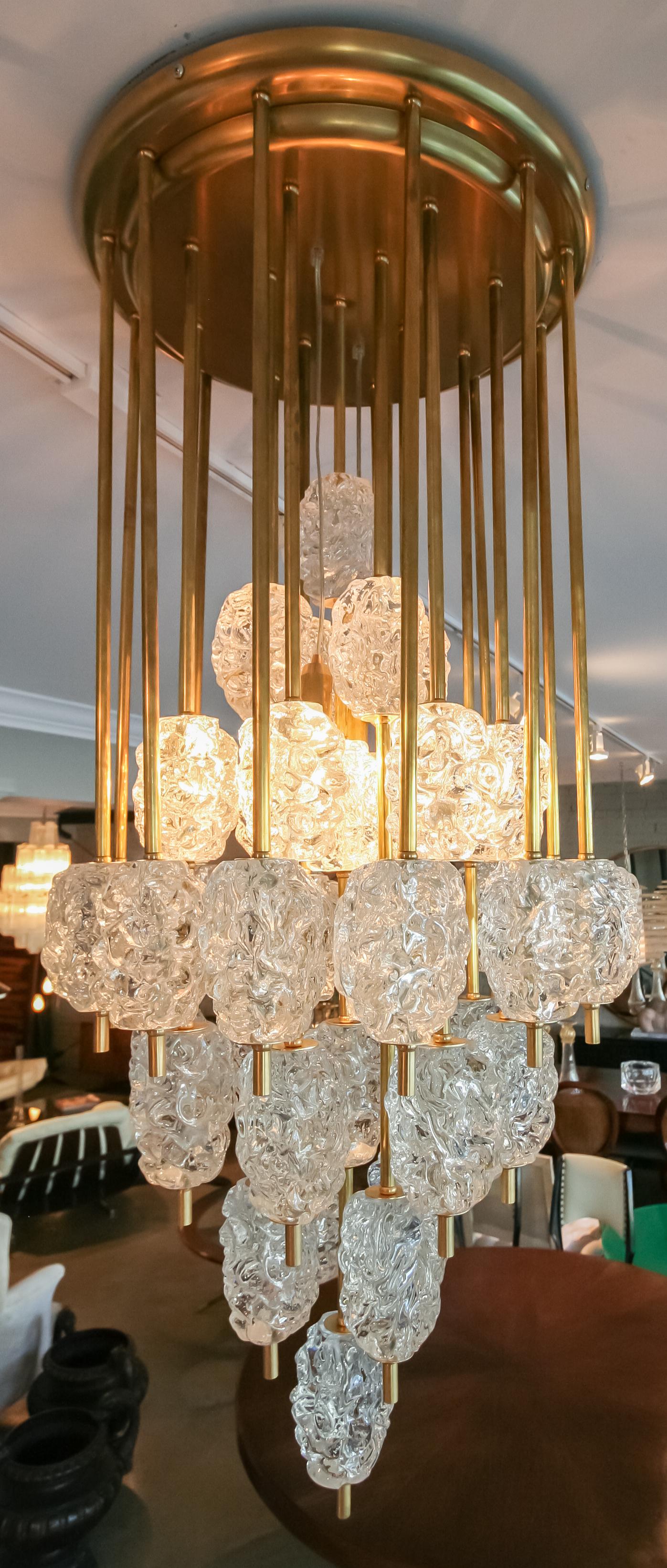 Diamant Brass and Clear Textured Glass Chandelier Style of Barovier e Toso 4