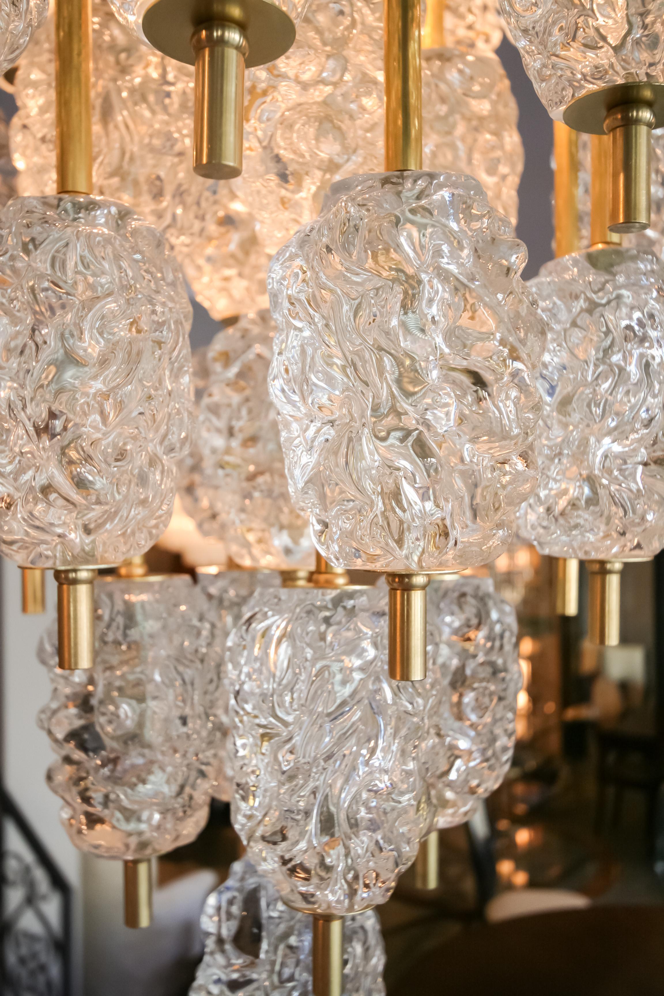 Diamant Brass and Clear Textured Glass Chandelier Style of Barovier e Toso 2