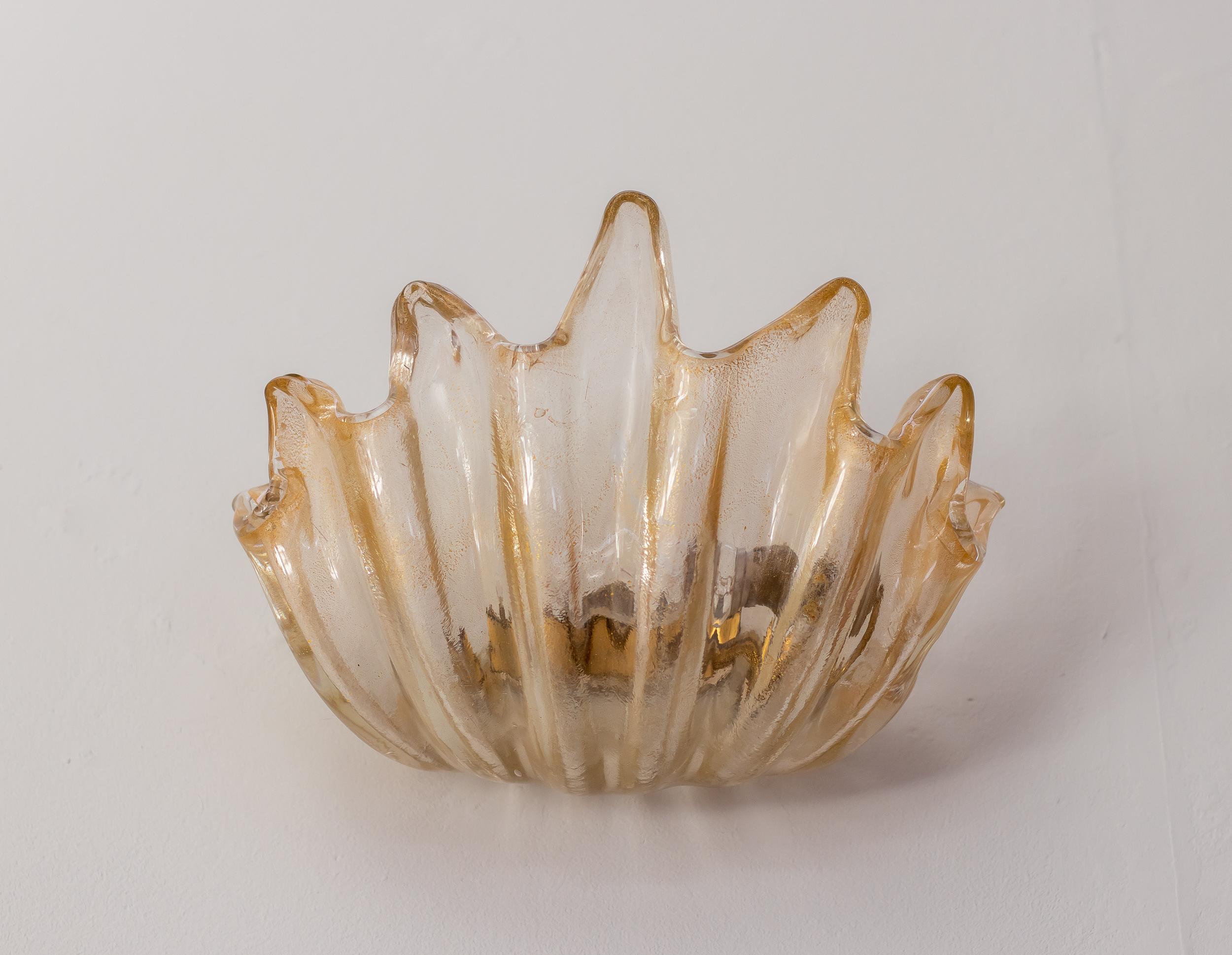 Barovier&Toso - Scontrino a conchiglia - Eleganza di Murano soffiata a mano in vendita 1