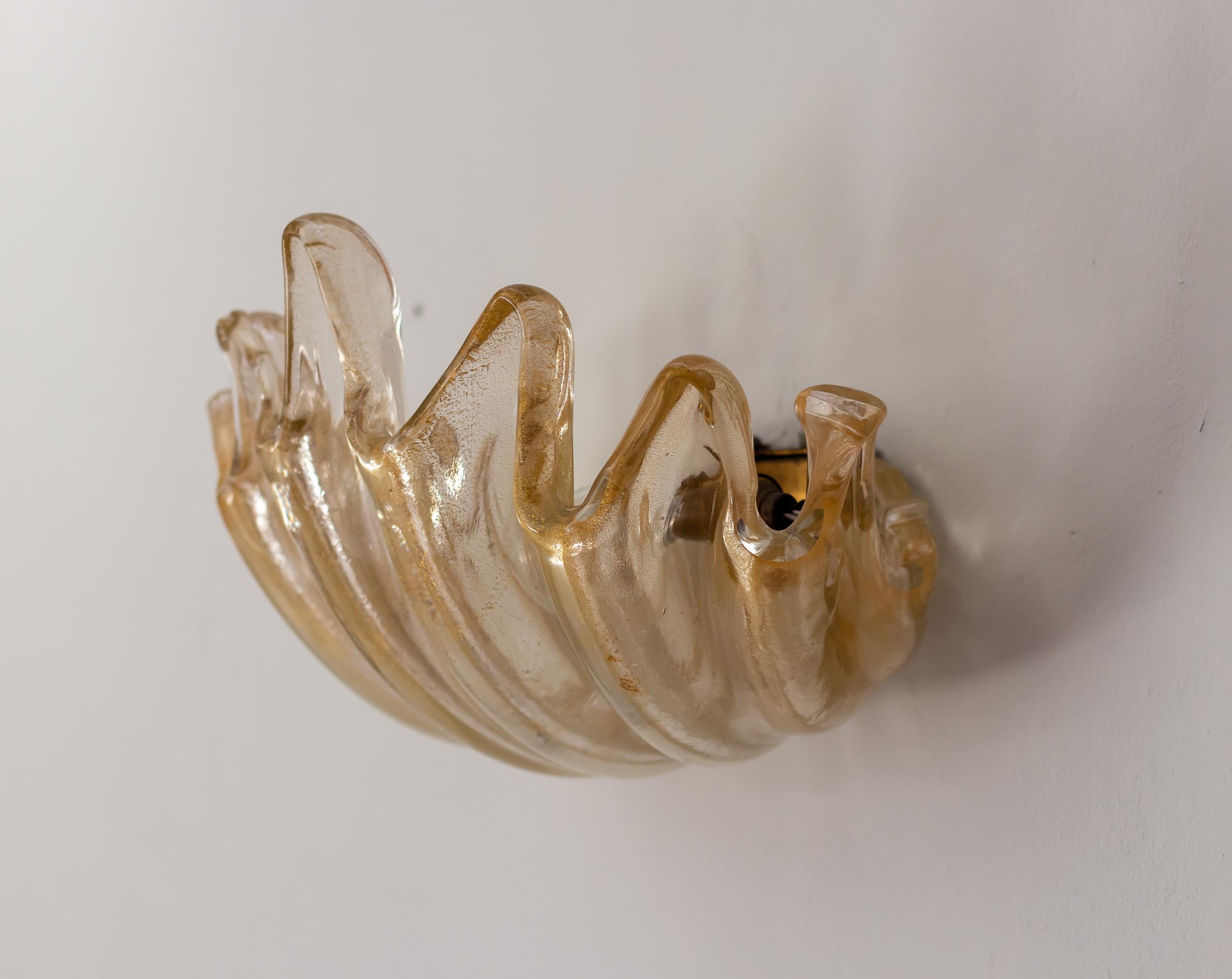 Barovier&Toso - Scontrino a conchiglia - Eleganza di Murano soffiata a mano in vendita 2