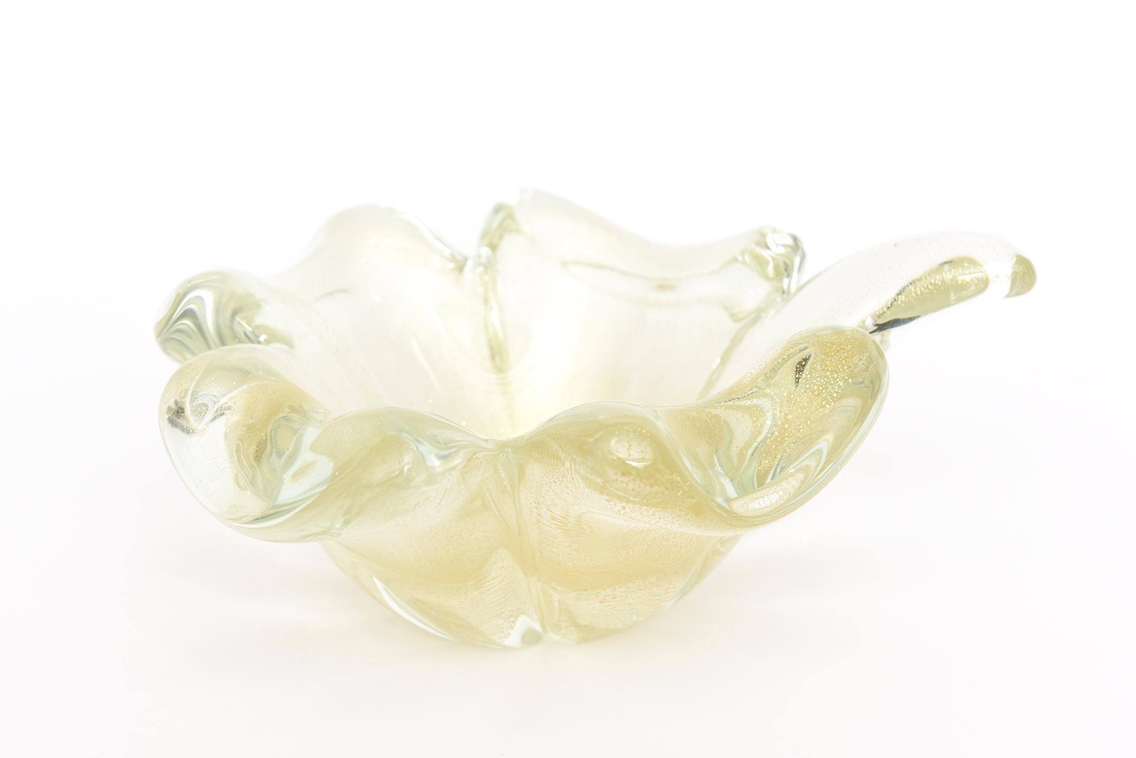 italien Barovier e Toso Murano Chunky Gold Aventurine Glass Bowl Vintage en vente