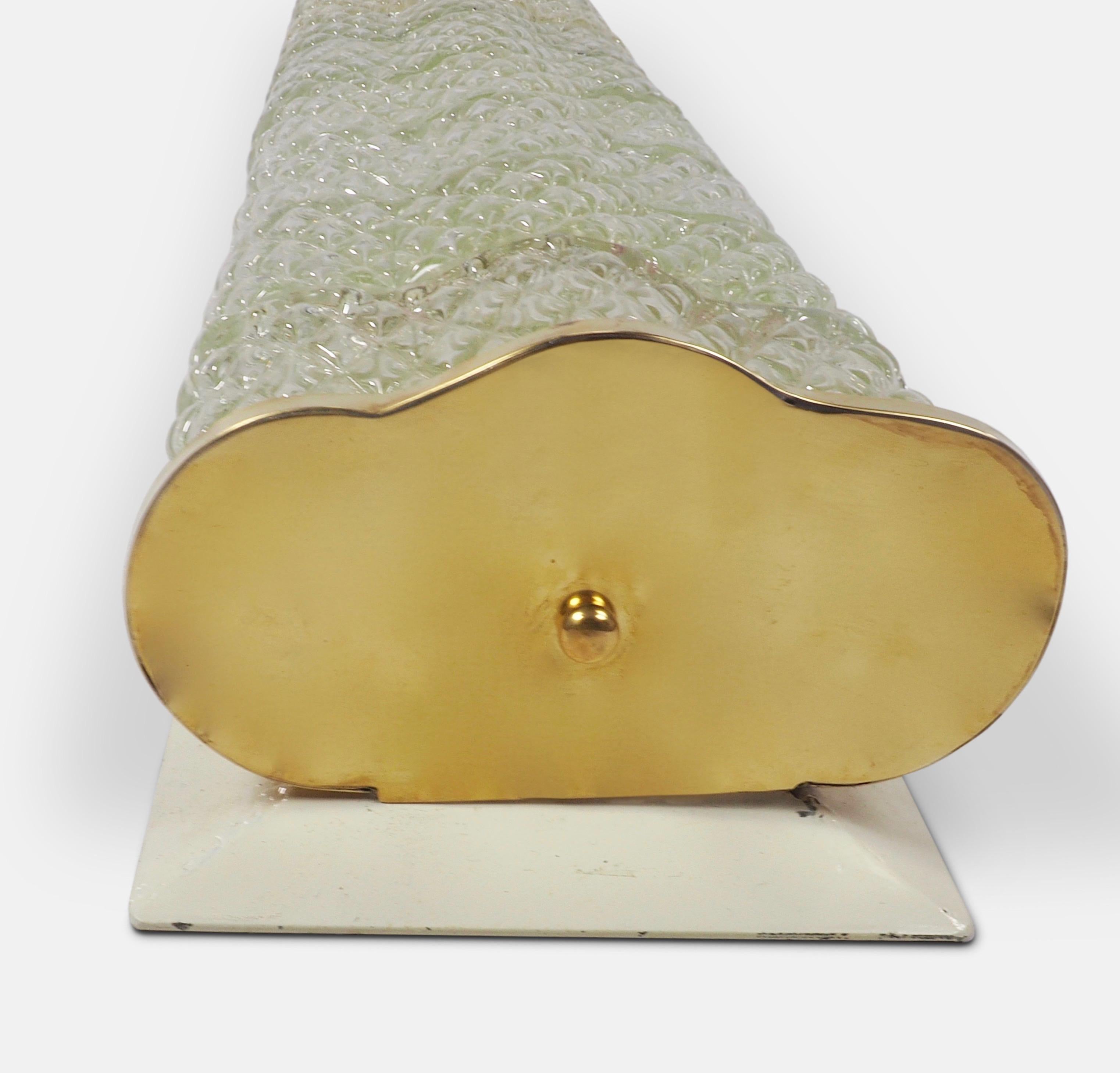 Mid-Century Modern Barovier e Toso Attributed Murano Midcentury Long Wall Light, circa 1950