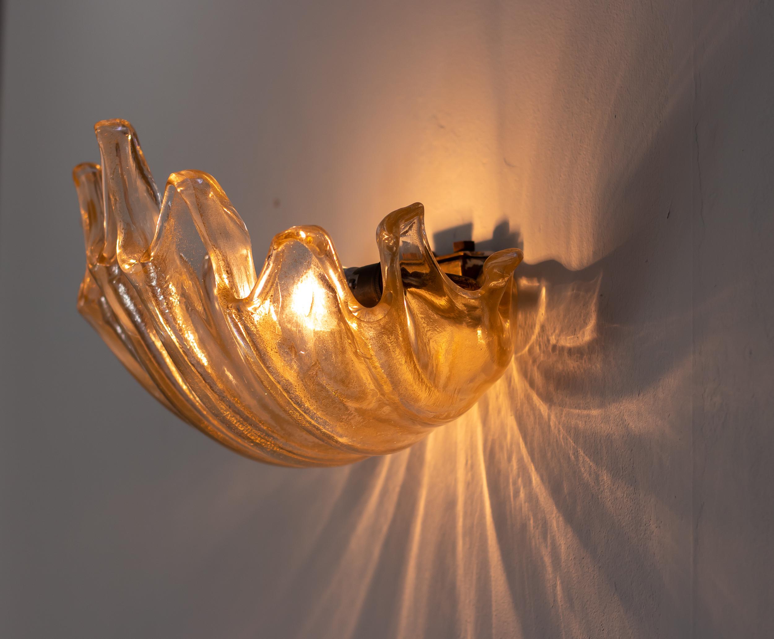 Barovier e Toso Pair of Clamshell Sconces In Good Condition In Dronten, NL