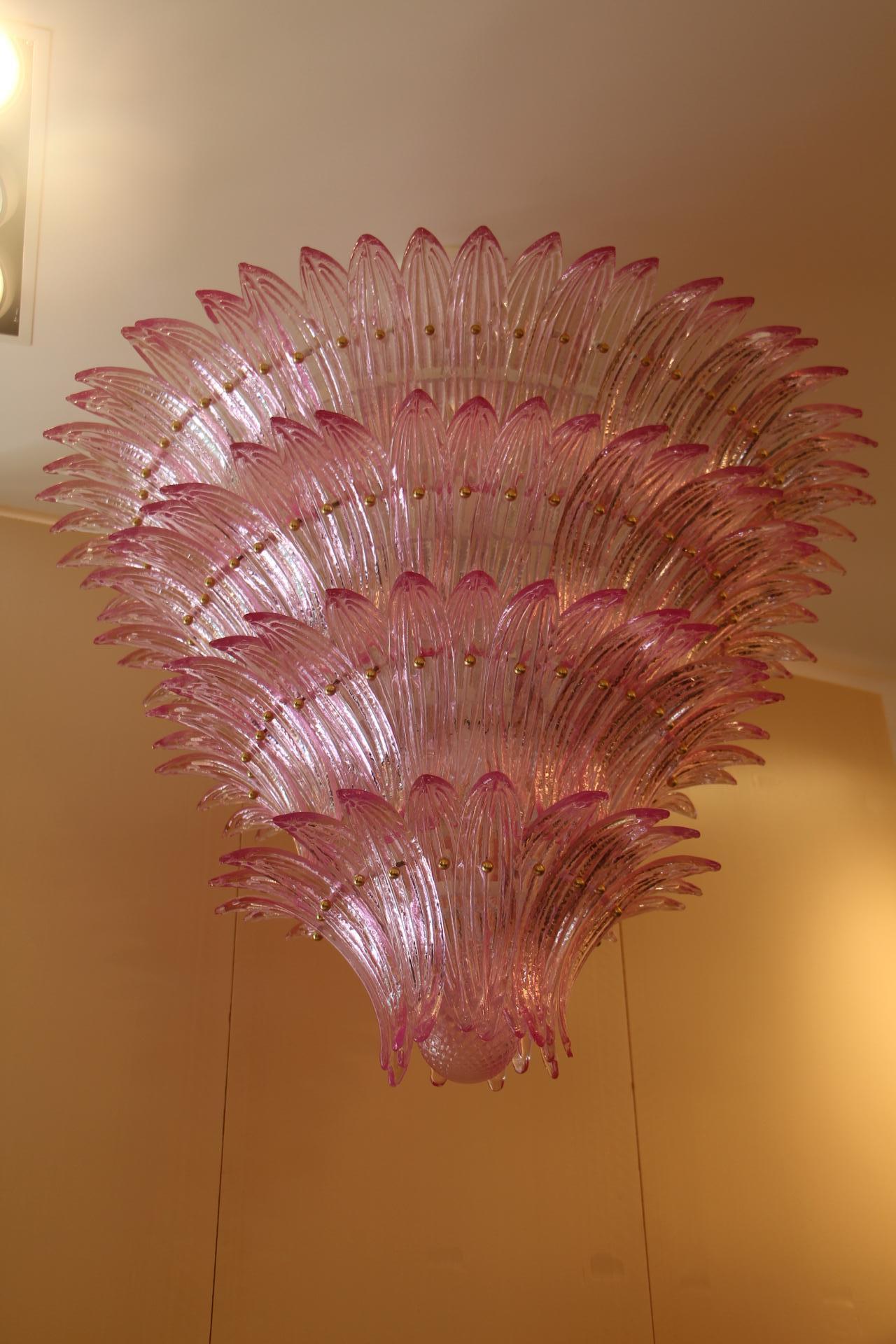 Barovier e Toso Style Pink Palmettes Chandelier 2