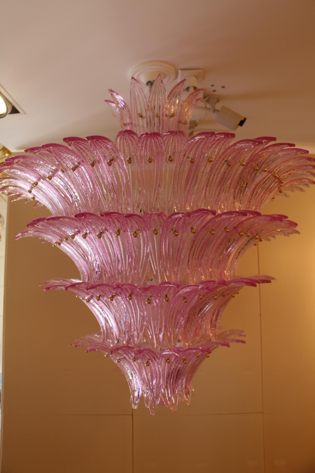 Barovier e Toso Style Pink Palmettes Chandelier 3