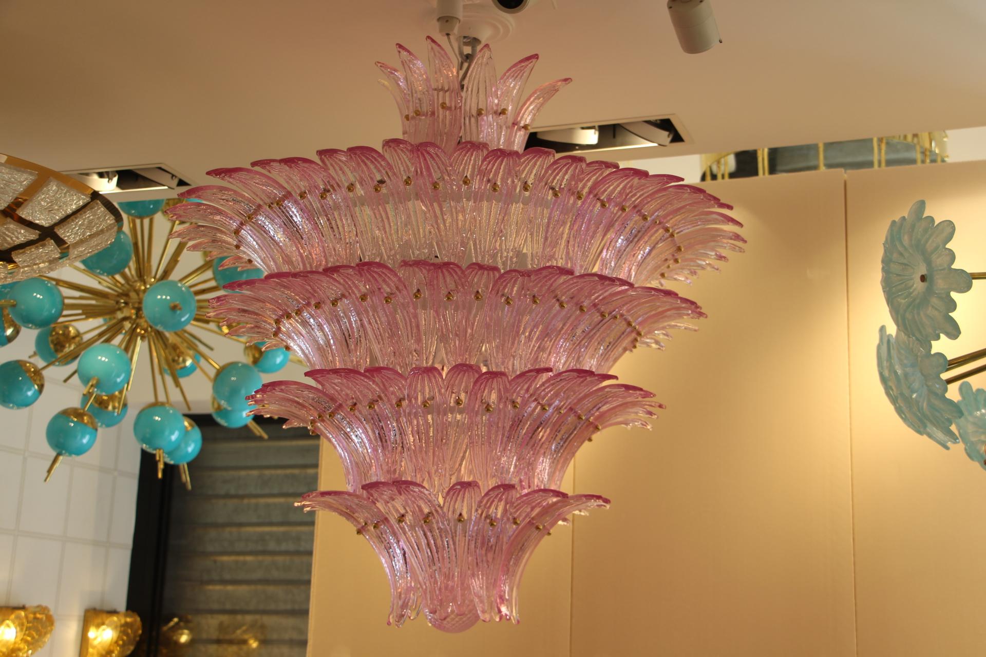 Barovier e Toso Style Pink Palmettes Chandelier 7