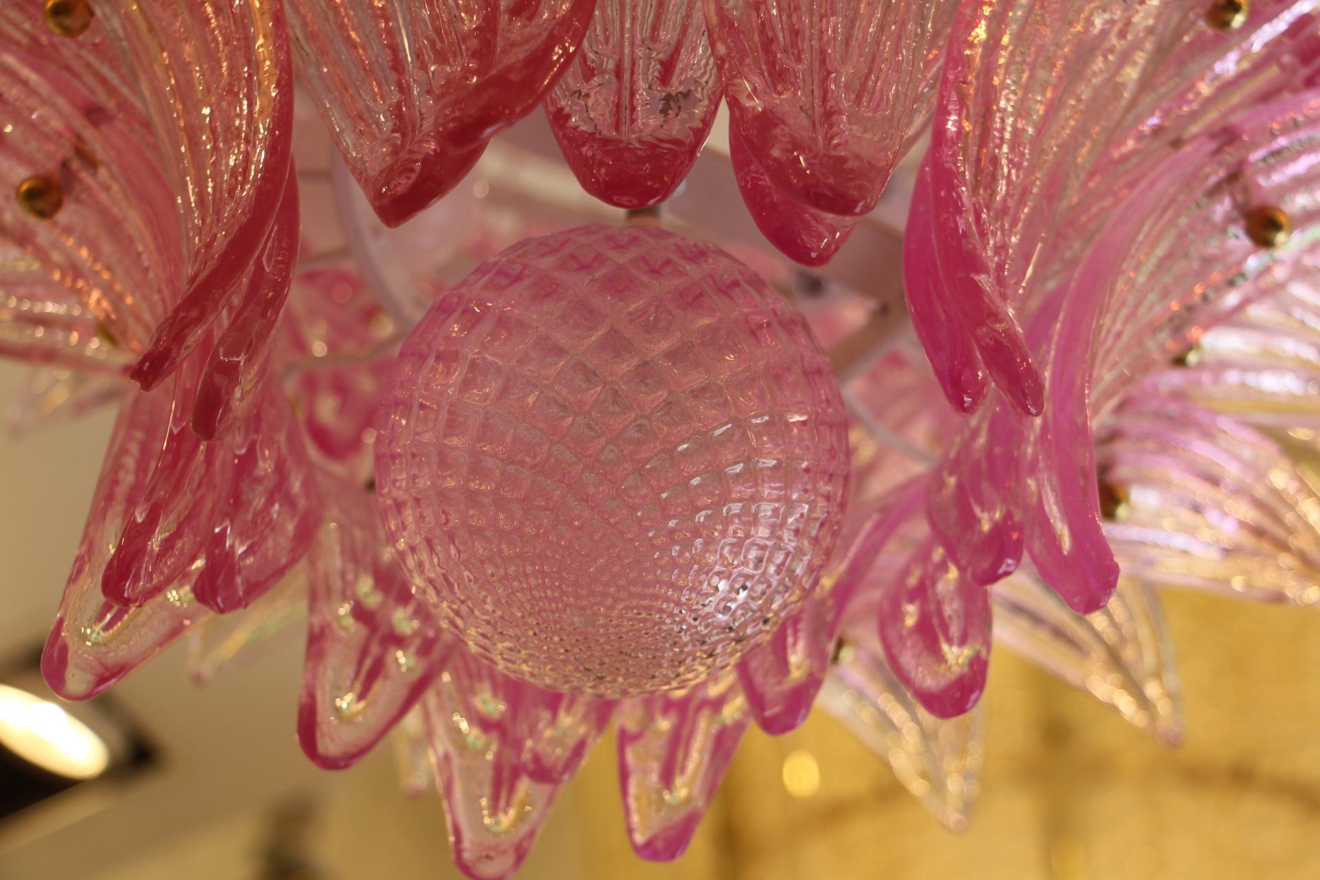 Late 20th Century Barovier e Toso Style Pink Palmettes Chandelier