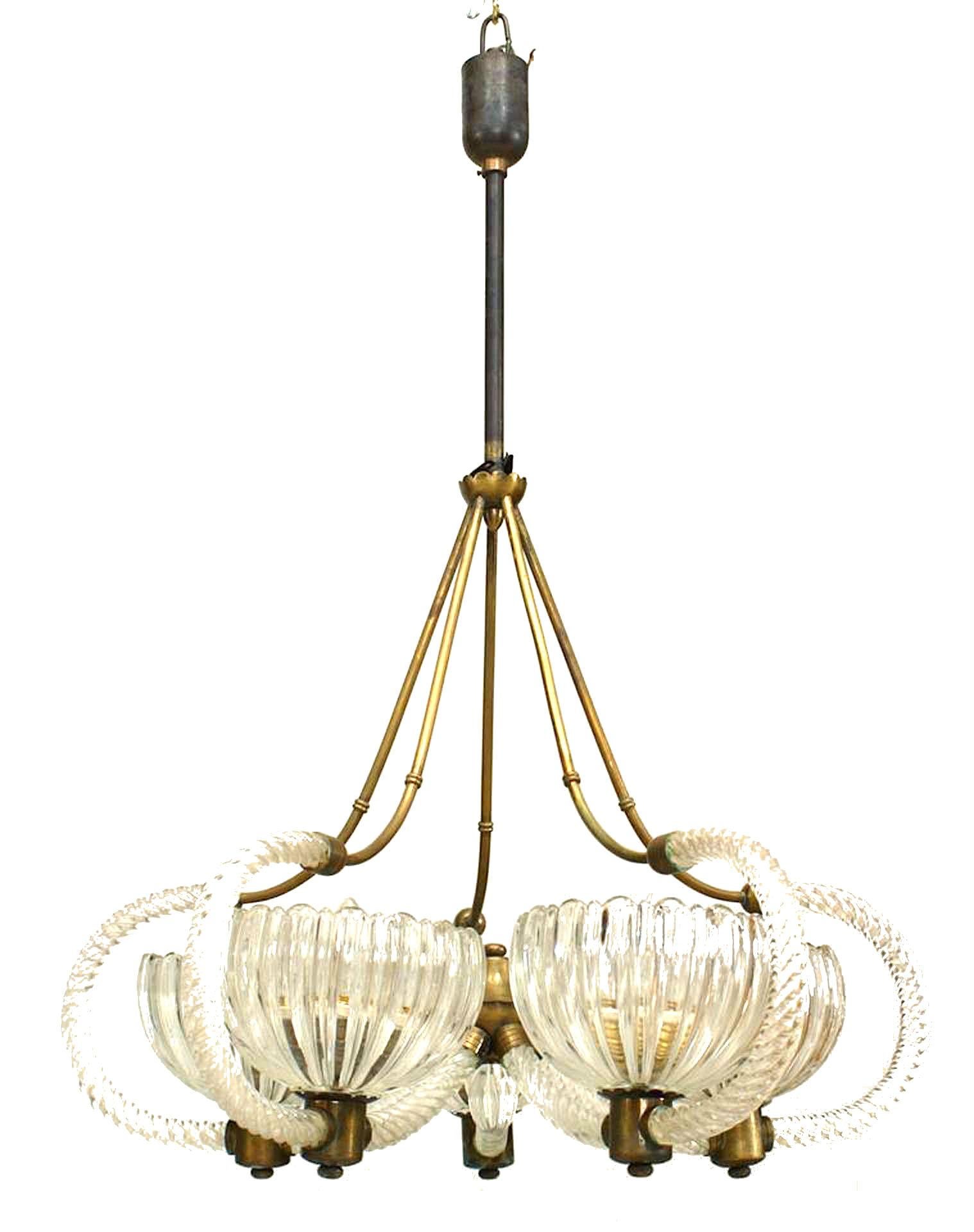 Barovier et Toso Italian Venetian Murano Brass and Glass Chandelier In Good Condition For Sale In New York, NY
