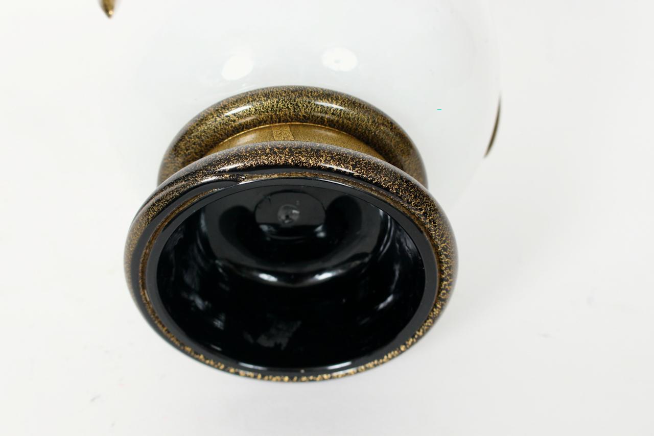 Barovier&Toso Vaso di Murano Vaso bianco e nero con inclusioni d'oro, CIRCA 1980 in vendita 11