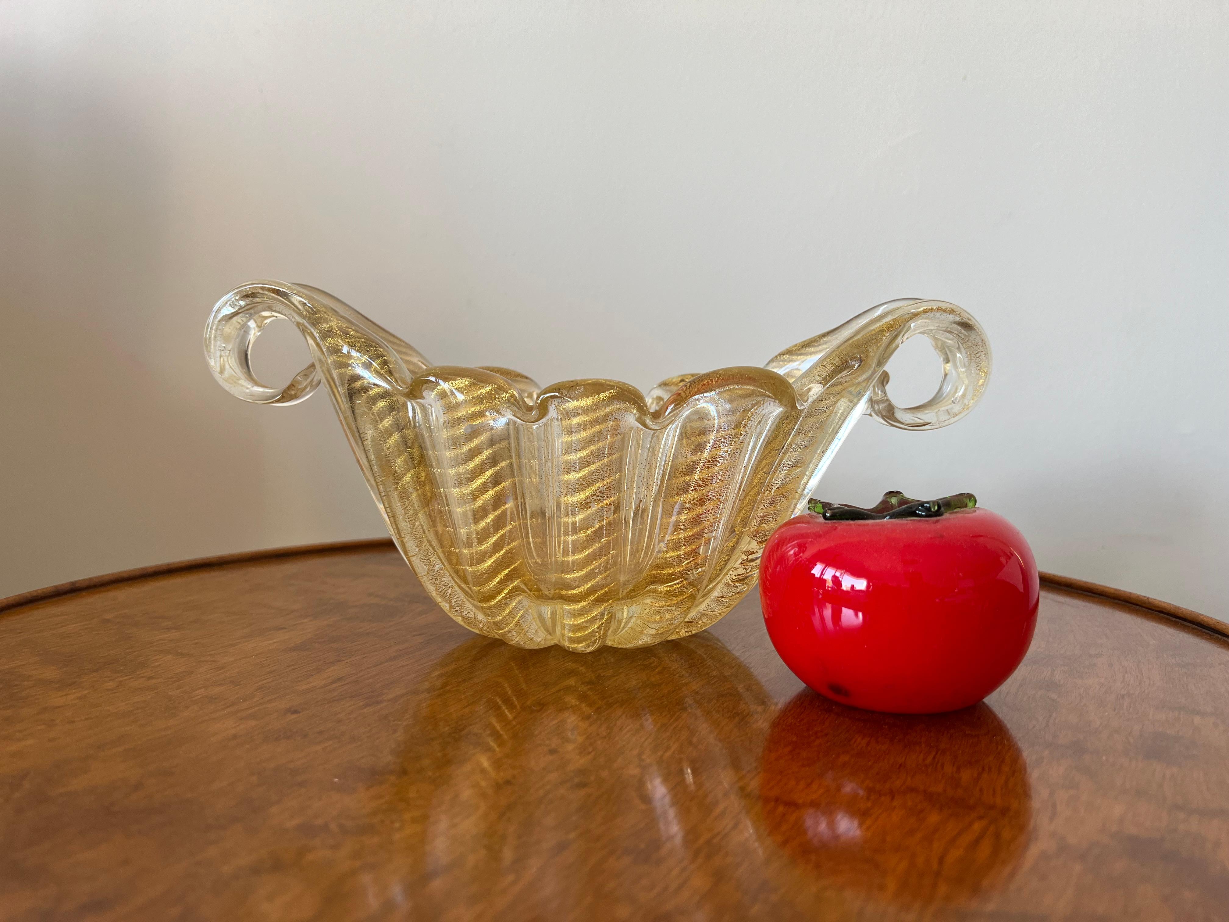 Barovier Flooted Bowl Murano 1950's In Good Condition For Sale In St.Petersburg, FL