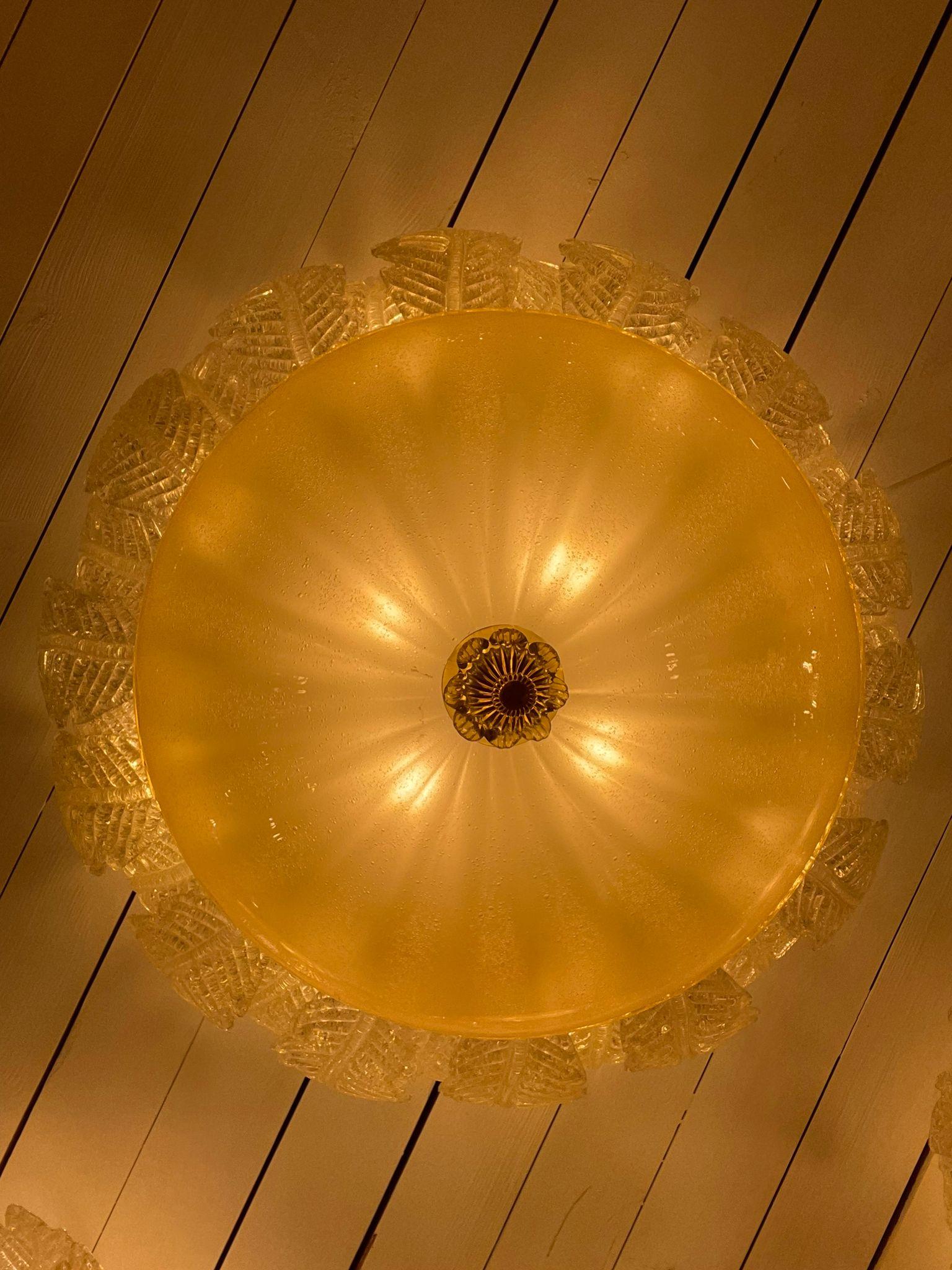 Barovier Ceiling Lamp with Gold Inclusion, Italy 1930s In Good Condition For Sale In London, GB