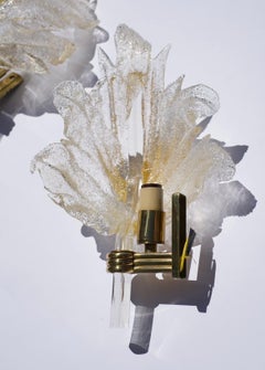 Barovier glass leaf gold sconces , leaf shaped glass sconces brass, Italy 1950