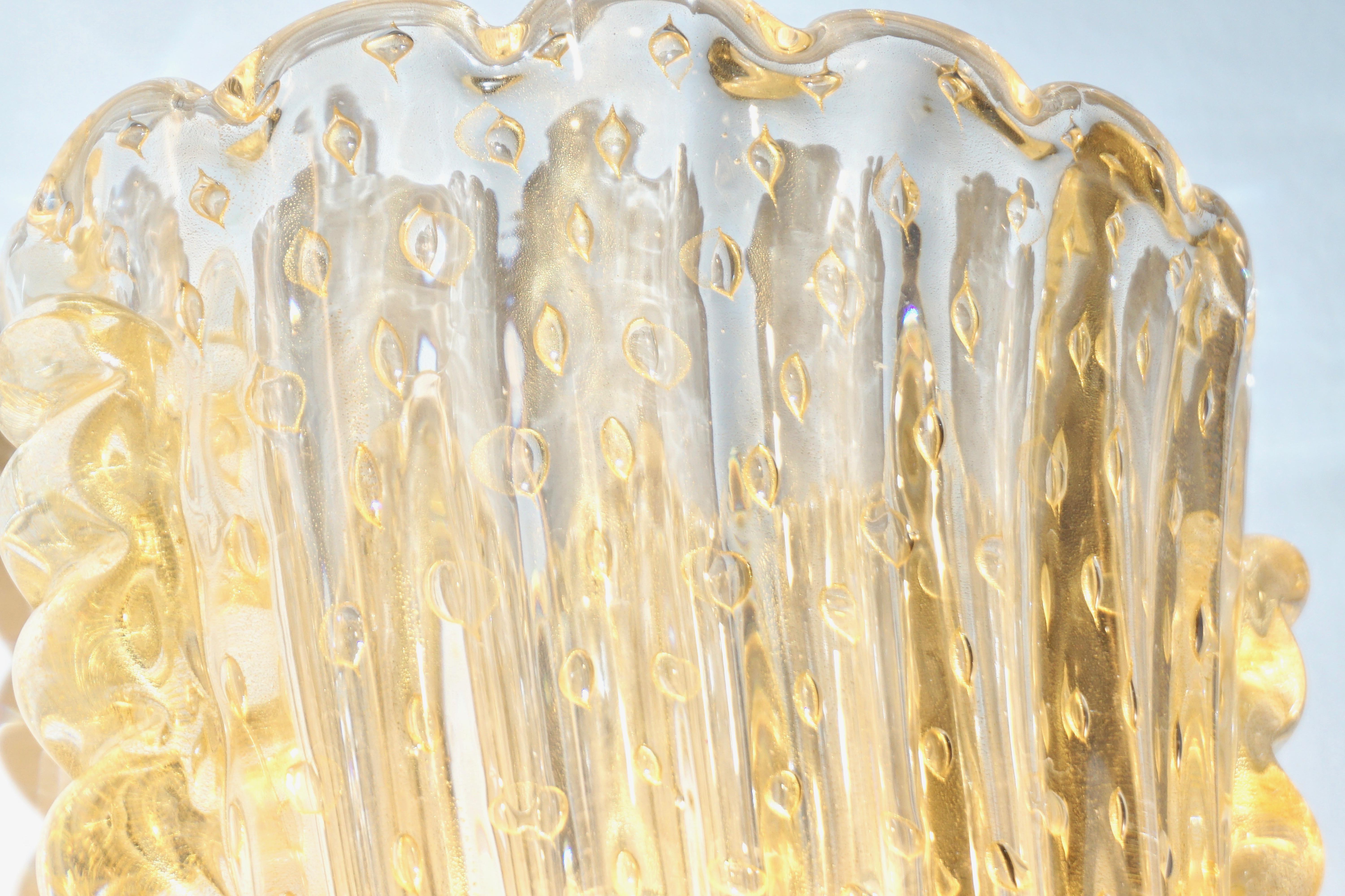 Appliques italiennes contemporaines en verre de Murano en forme de bol, design Art déco, en cristal et feuille d'or Excellent état - En vente à New York, NY