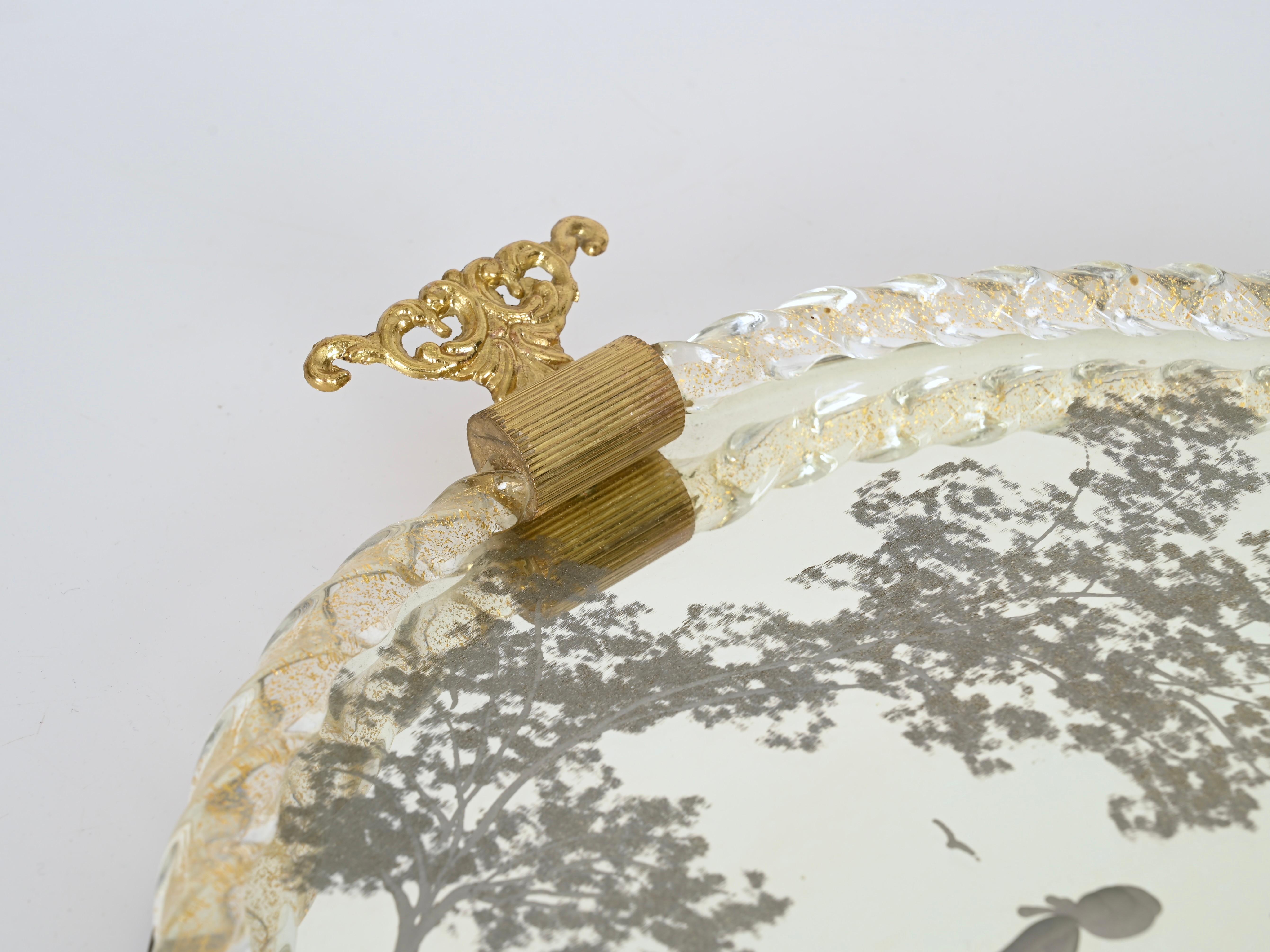 Barovier Grande vassoio da portata di Murano in vetro soffiato oro e specchio inciso, Italia 1940 in vendita 4