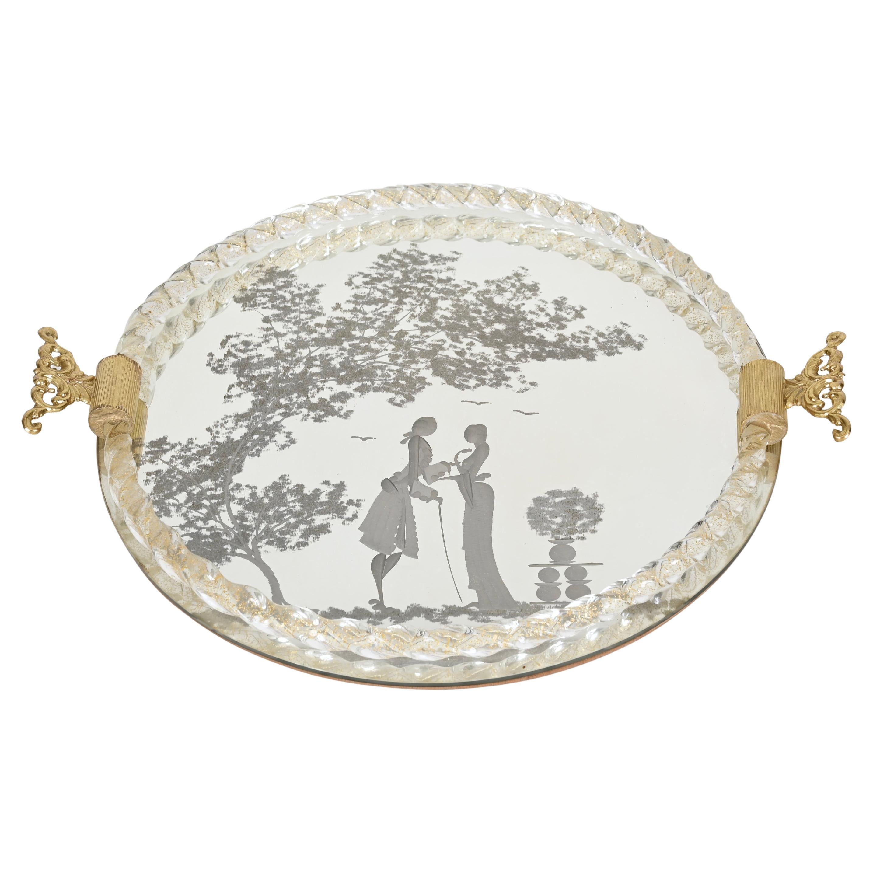 Barovier Bandeja grande de Murano para servir en vidrio soplado dorado con espejo grabado, Italia 1940