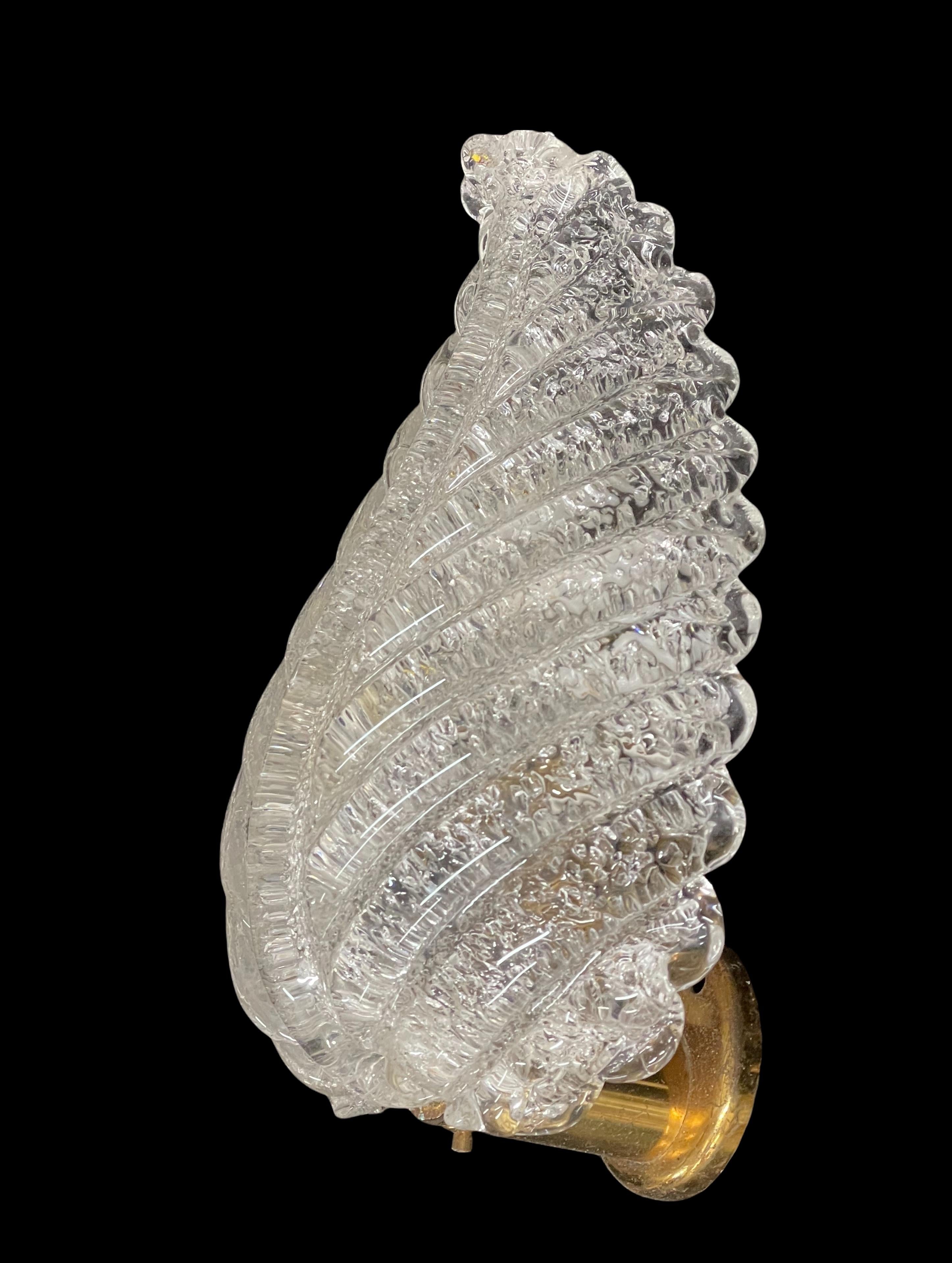 Barovier Midcentury Murano Crystal Murano Glass Leaf Italian Wall Sconce, 1950s In Good Condition In Roma, IT