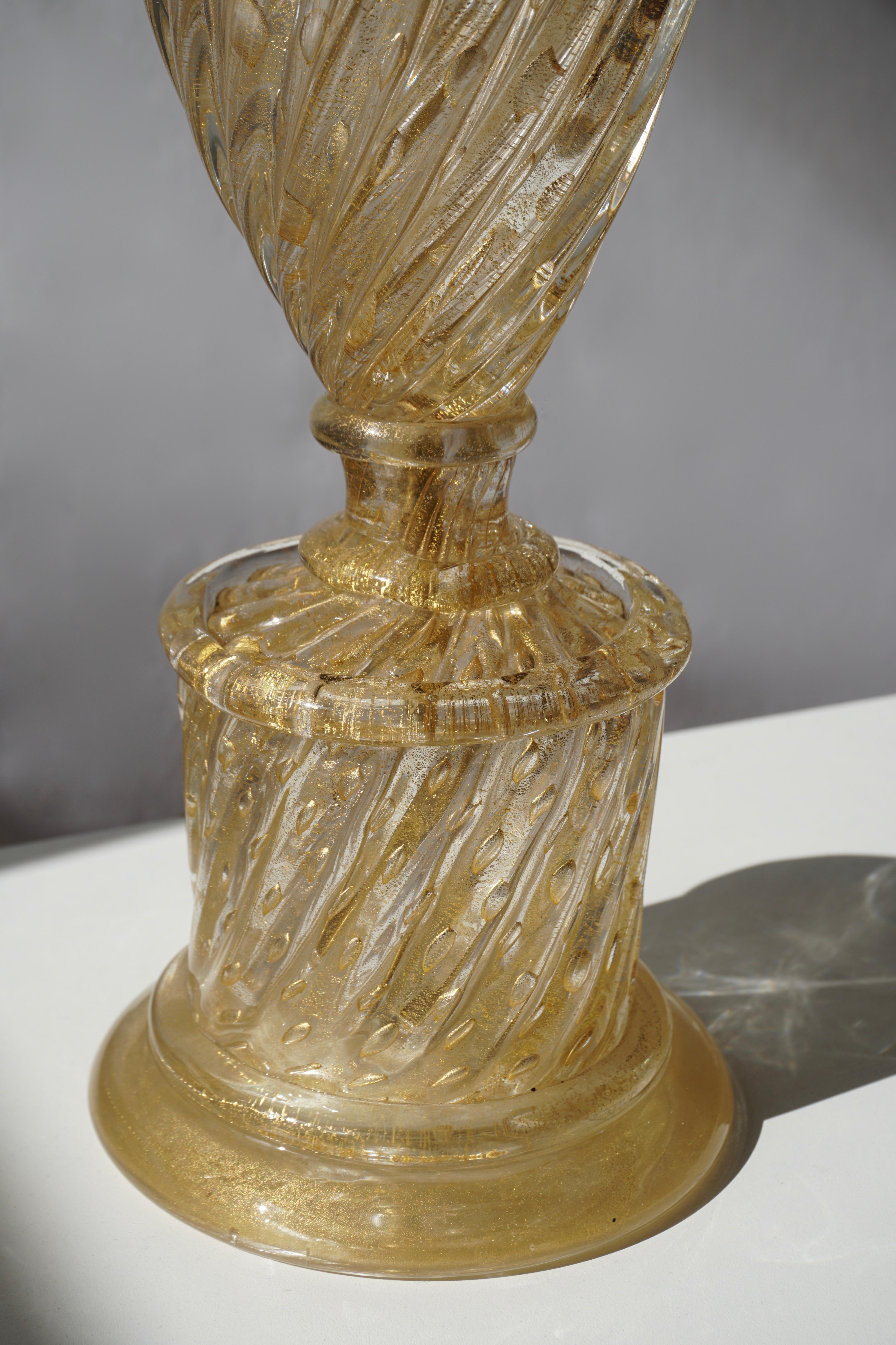 20th Century Barovier Murano Gold Twisted Glass Table Lamp For Sale