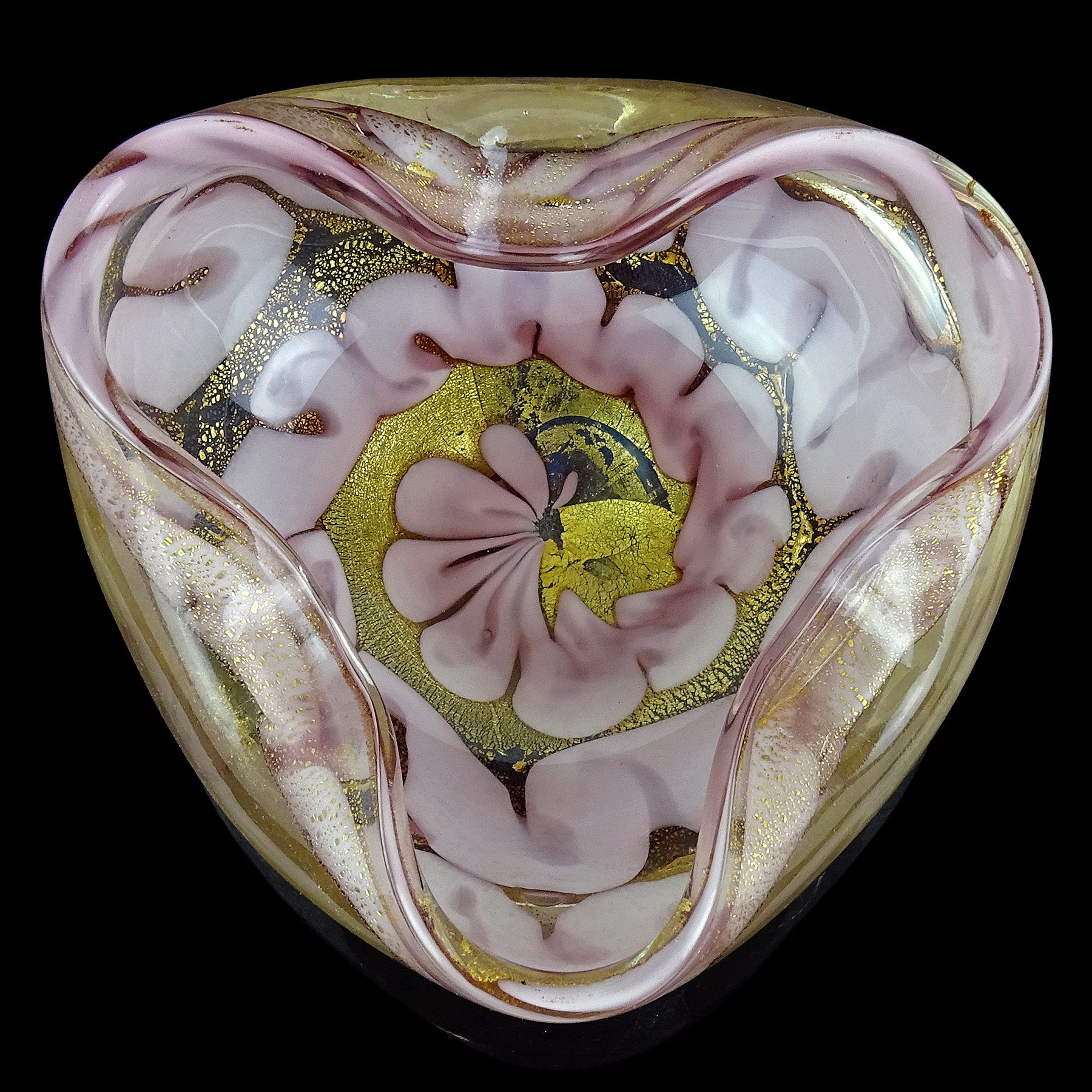 Beautiful and large, vintage Murano hand blown gold flecks and lavender purple swirling design Italian art glass bowl. Documented to designer Ercole Barovier for the Barovier e Toso company, circa 1955-1960. The color of the design is actually