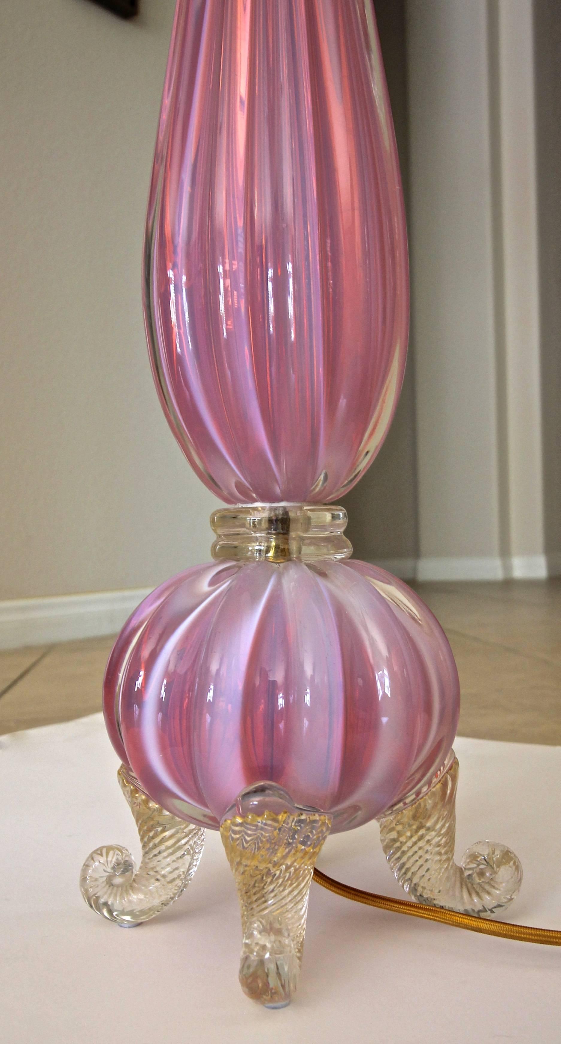 Barovier Murano Pink Opalescent and Gold Glass Footed Table Lamp 5
