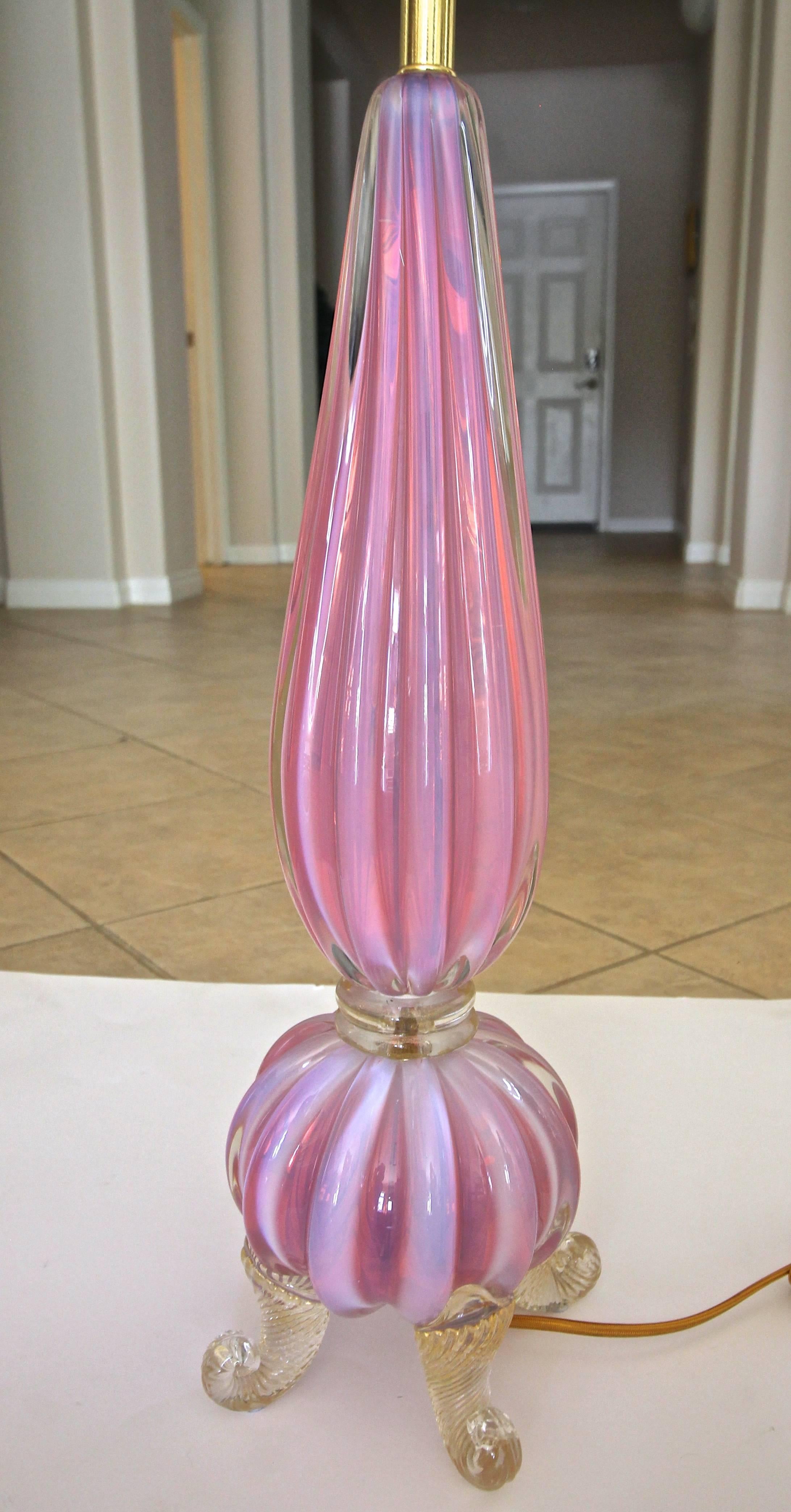Barovier Murano Pink Opalescent and Gold Glass Footed Table Lamp 1