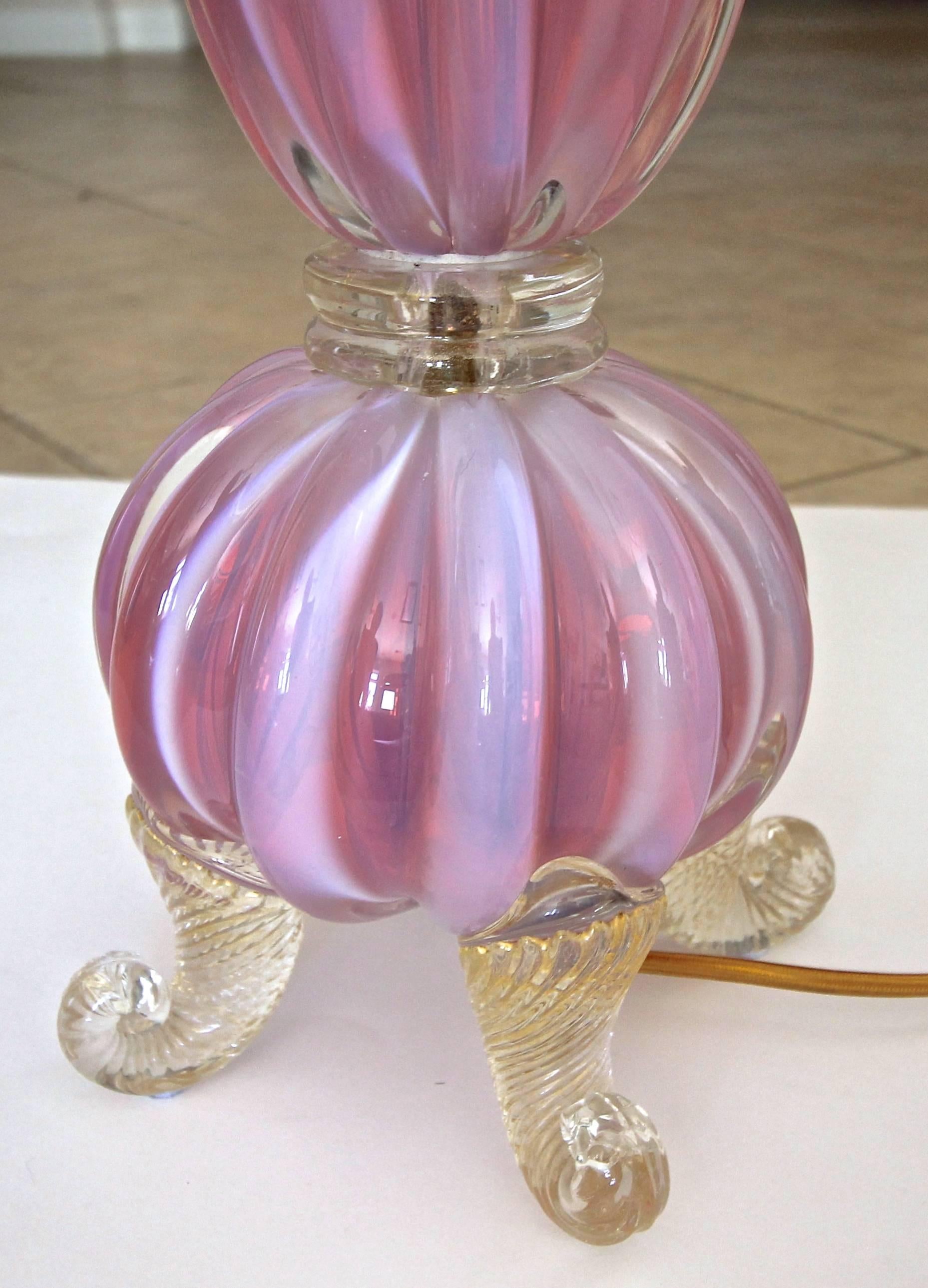 Barovier Murano Pink Opalescent and Gold Glass Footed Table Lamp 3