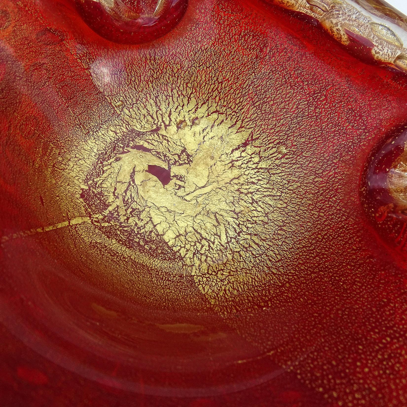 Barovier Murano Red Gold Flecks Bubbles Italian Art Glass Conch Seashell Bowl In Good Condition In Kissimmee, FL