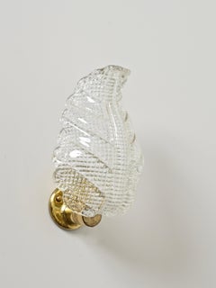 Barovier Coppia di lampade a foglia in vetro di Murano e ottone, Italia, anni '50