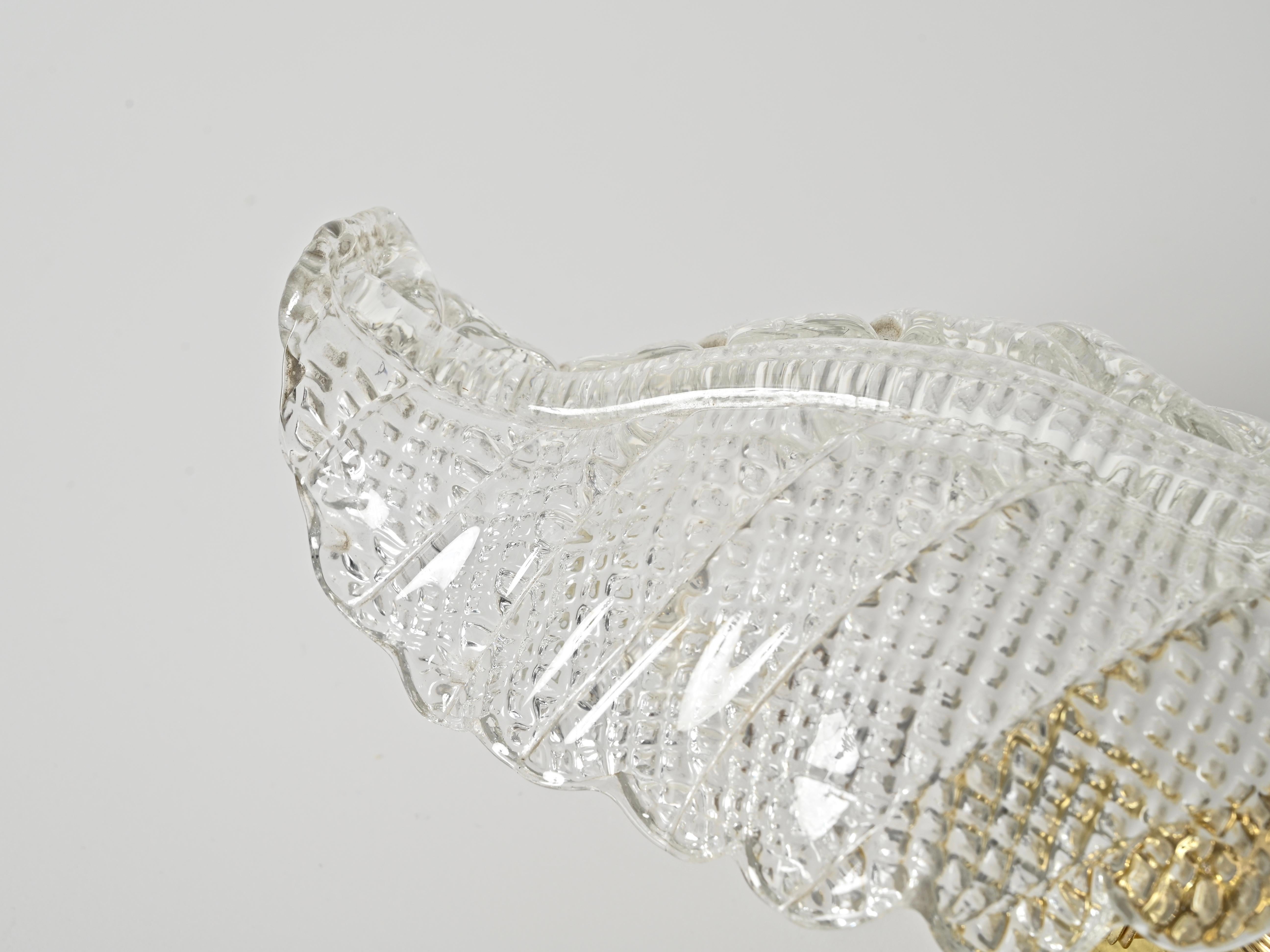 Fatto a mano Barovier Coppia di lampade a foglia in vetro di Murano e ottone, Italia, anni '50 in vendita