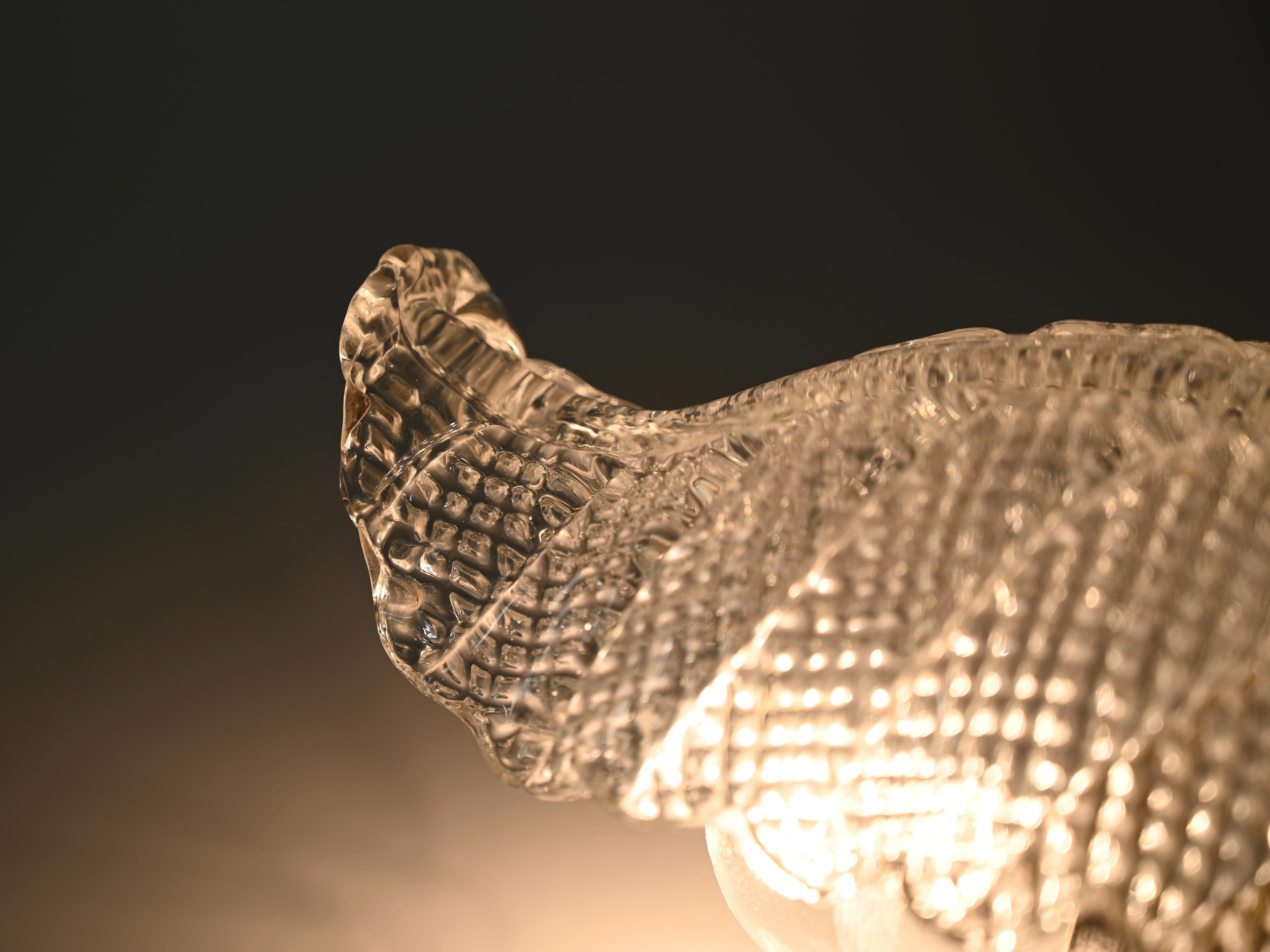 Ottone Barovier Coppia di lampade a foglia in vetro di Murano e ottone, Italia, anni '50 in vendita