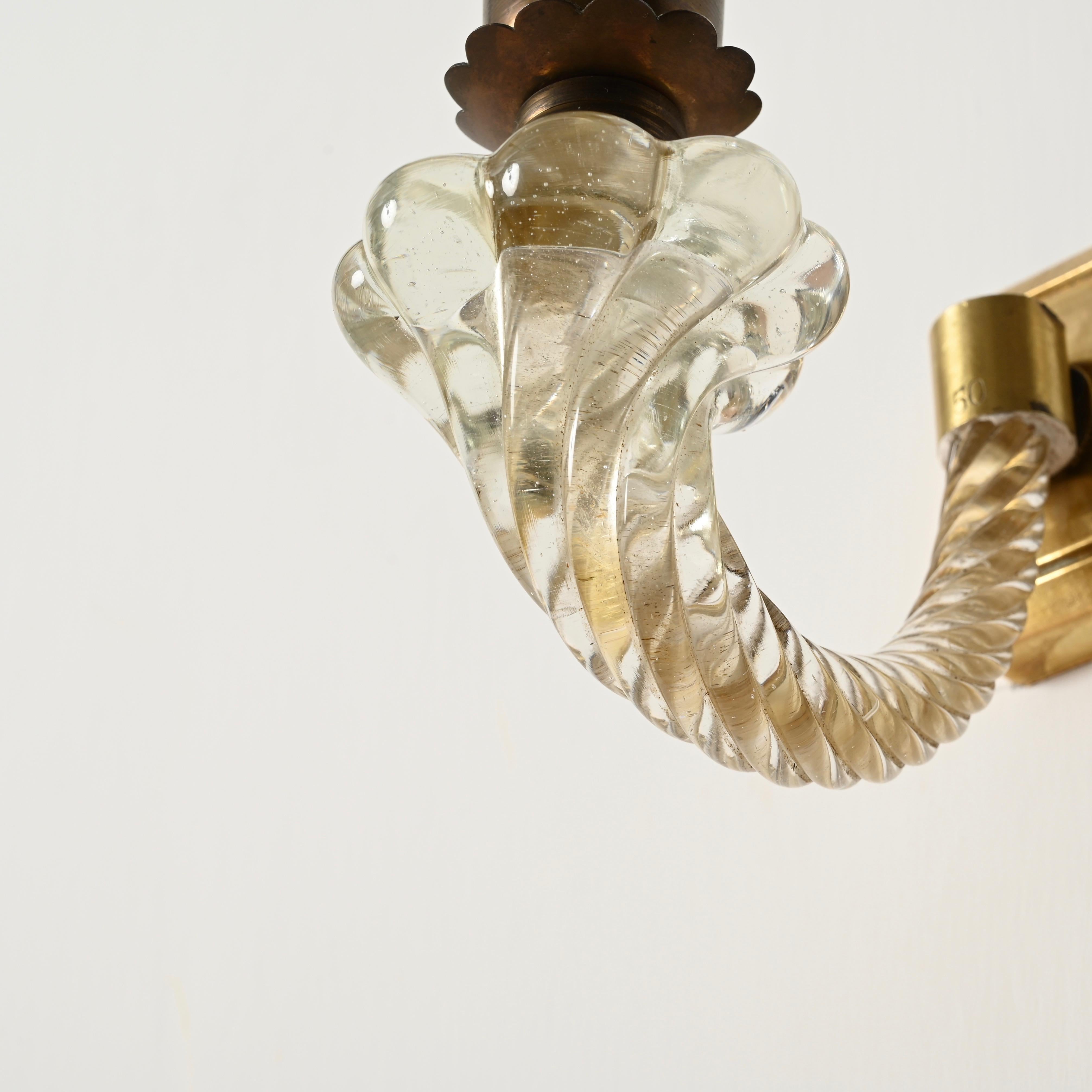 Barovier Pareja de candelabros florales de cristal de Murano, oro y latón, Italia Años 40 Hecho a mano en venta