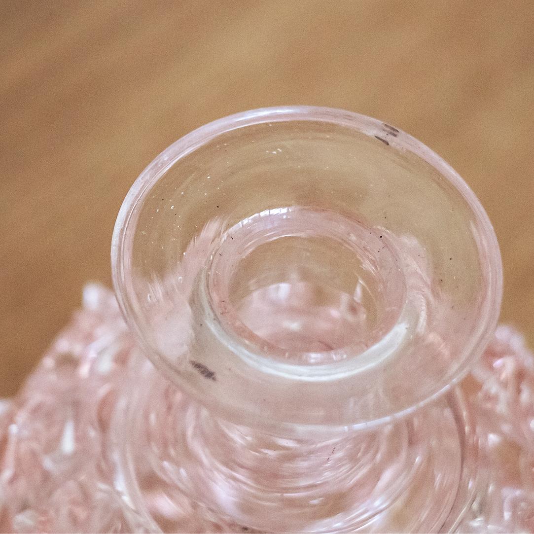 Barovier Pink Glass Bud Vase In Good Condition In Los Angeles, CA
