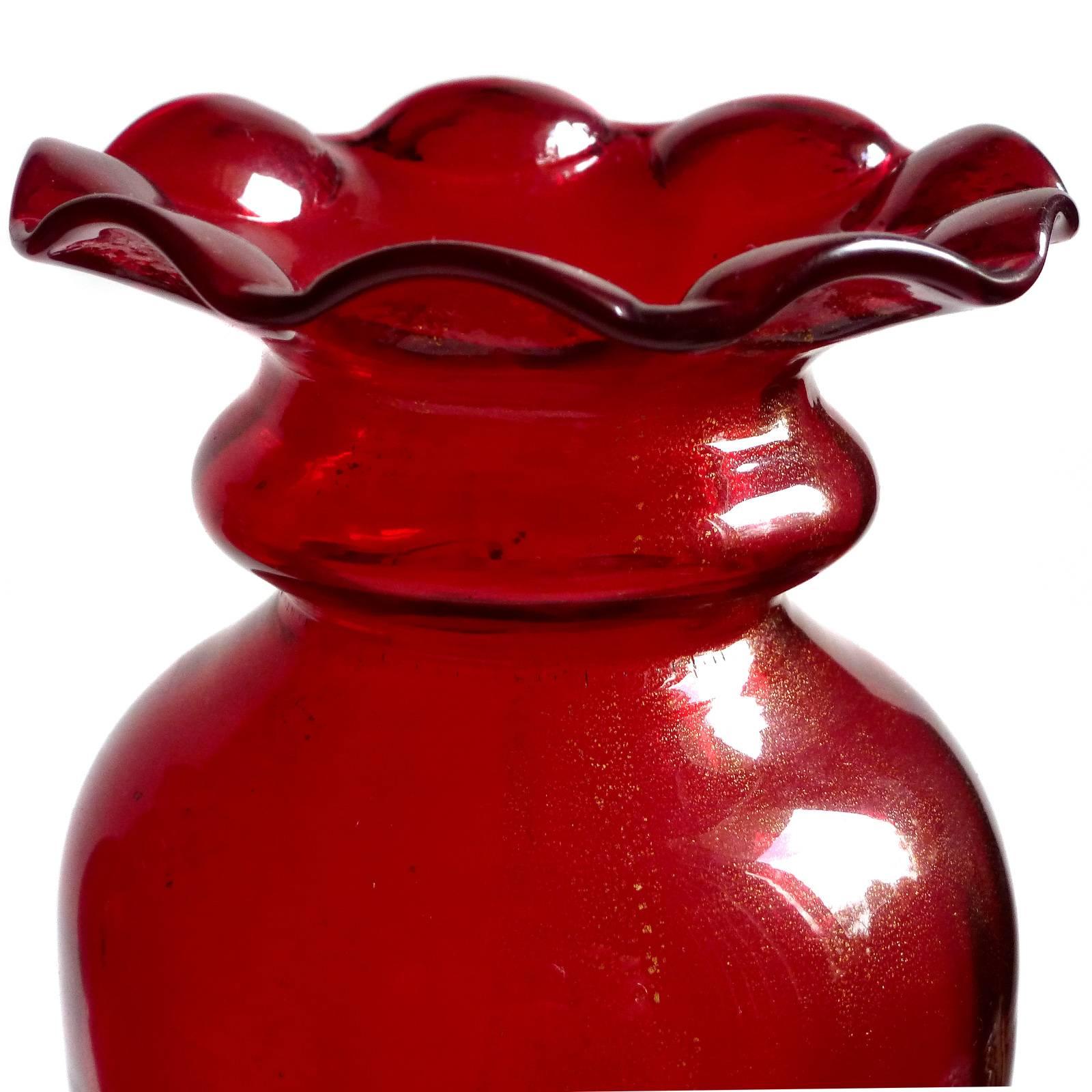 Italiano Barovier Seguso & Ferro Vaso a stelo di pesce in vetro italiano di Murano con macchie d'oro rosse in vendita