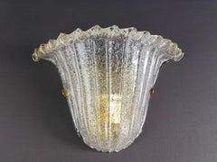 Barovier style 90s classical Murano art glass Graniglia single wall lamp.