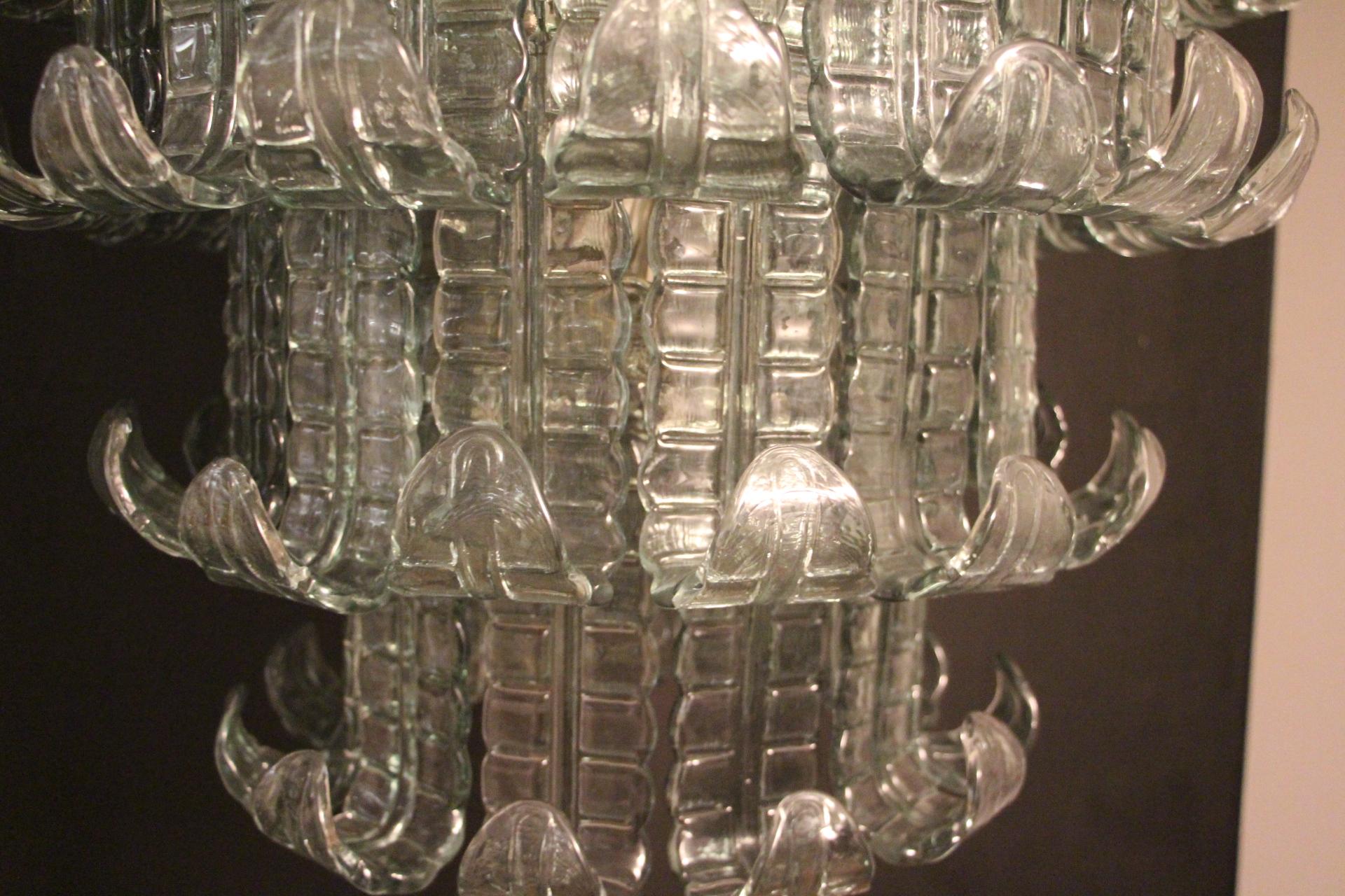 Barovier Style Chandelier in Fontana Arte Glass Color In Excellent Condition In Saint-Ouen, FR