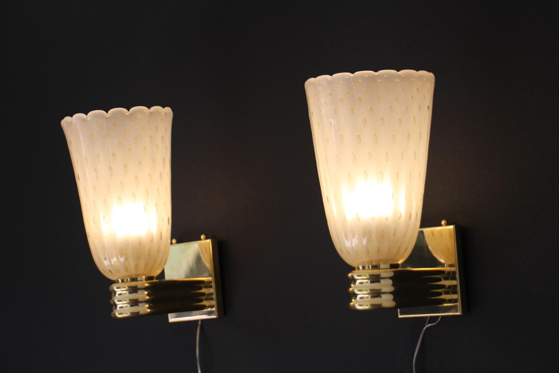 Barovier Style Murano Pulegoso Gold Glass Sconces , Golden Flakes Wall Lights For Sale 7