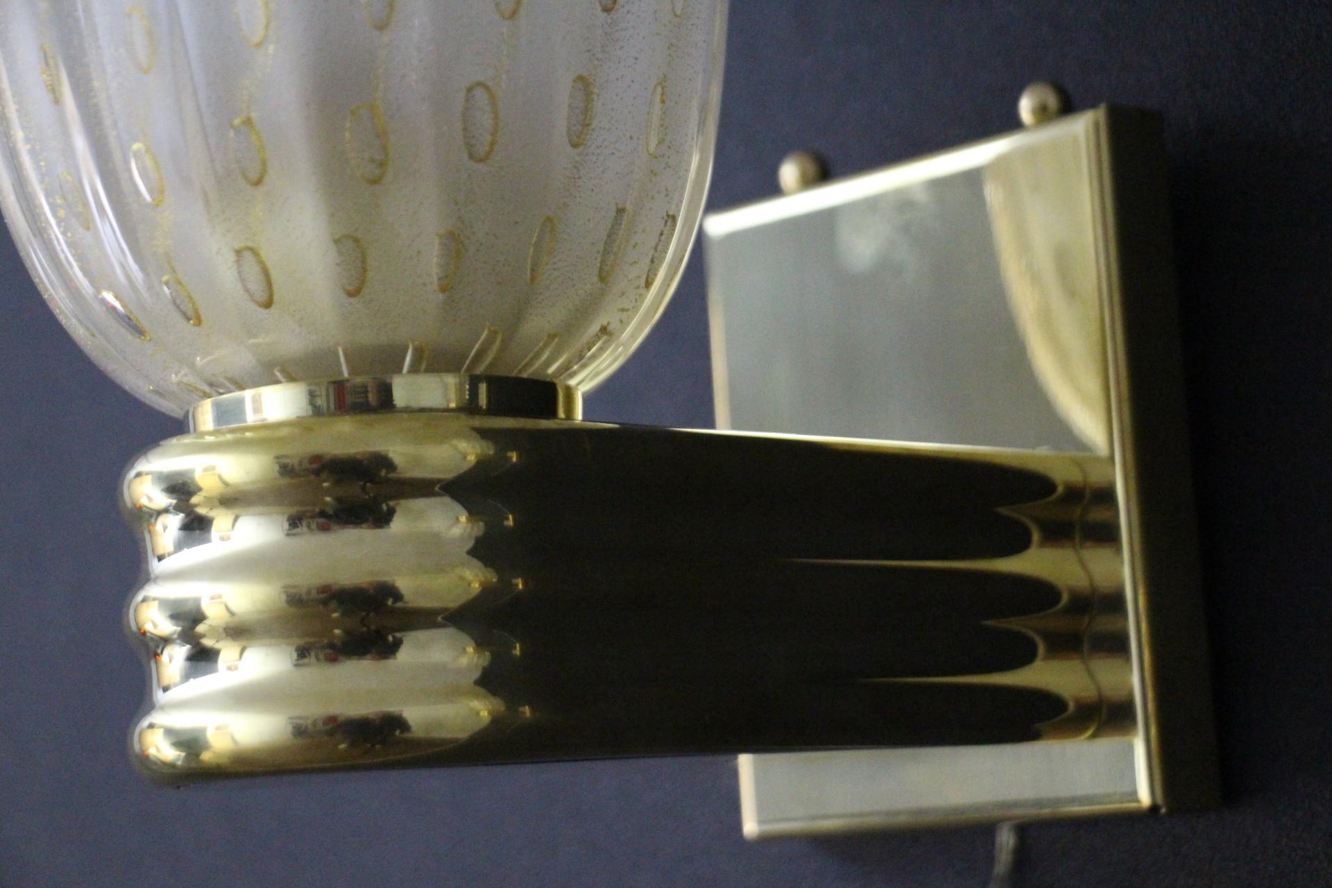 Late 20th Century Barovier Style Murano Pulegoso Gold Glass Sconces , Golden Flakes Wall Lights For Sale