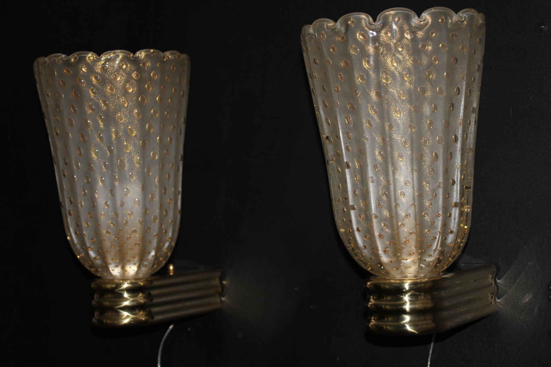 Mid-Century Modern Barovier Style Murano Pulegoso Gold Glass Sconces , Golden Flakes Wall Lights For Sale